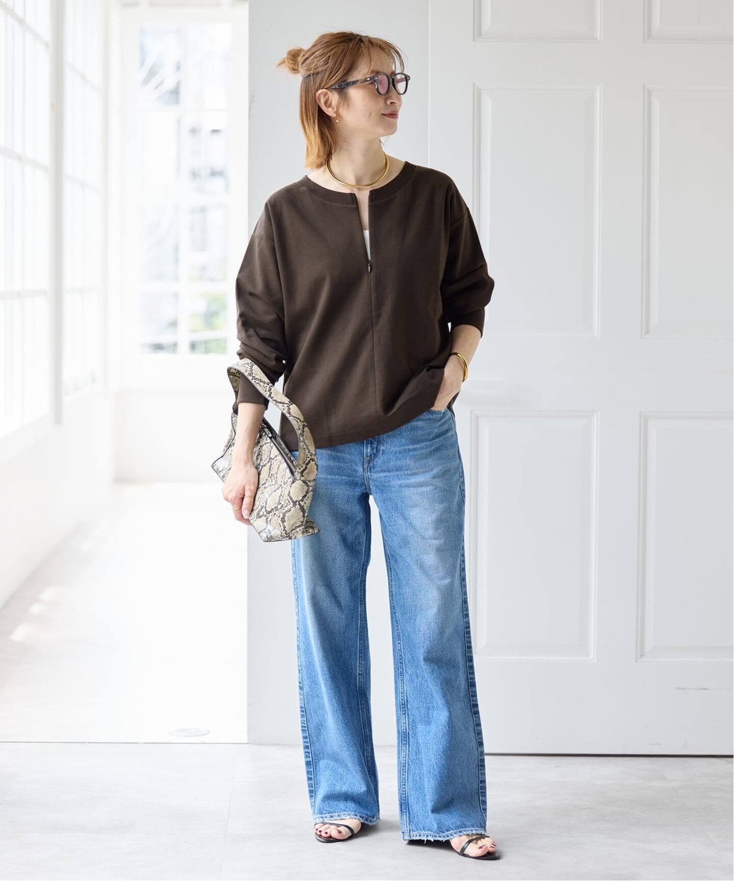 Spick & Span 《予約》スキッパーネックタックプルオーバー スピックアンドスパン トップス カットソー・Tシャツ ブラウン カーキグリーン