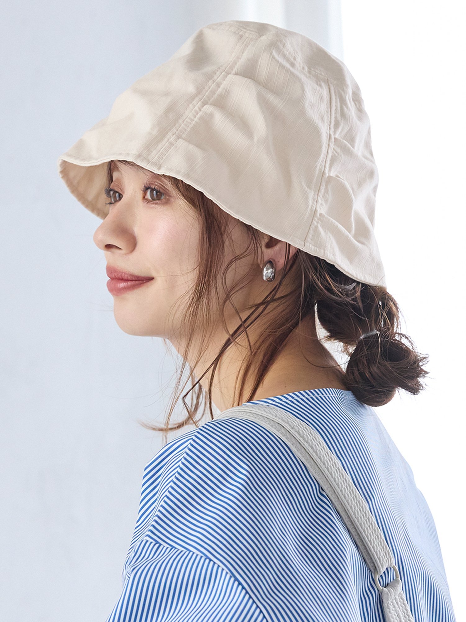 【SALE／94%OFF】coca タックバケットハット コカ 帽子 ハット ホワイト ブラックのサムネイル