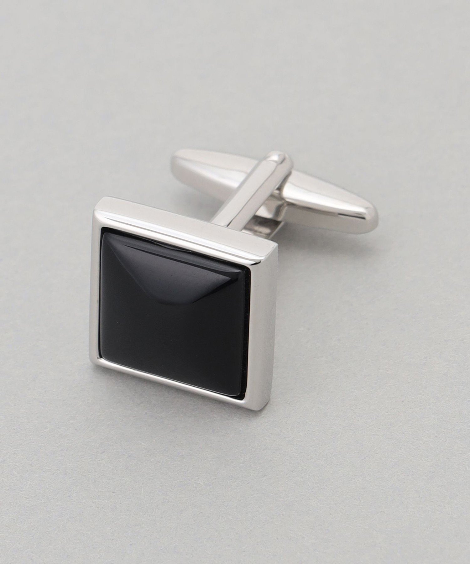 GOTAIRIKU 【WEAR BLACK】フォーマル用 カフス ゴタイリク アクセサリー・腕時計 その他のアクセサリー・腕時計 ホワイト ブラック【送料無料】