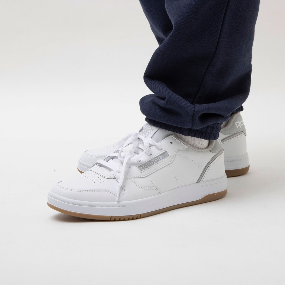 【SALE／41%OFF】Reebok フェーズ コート / PHASE COURT リーボック シューズ・靴 スニーカー ホワイト【送料無料】