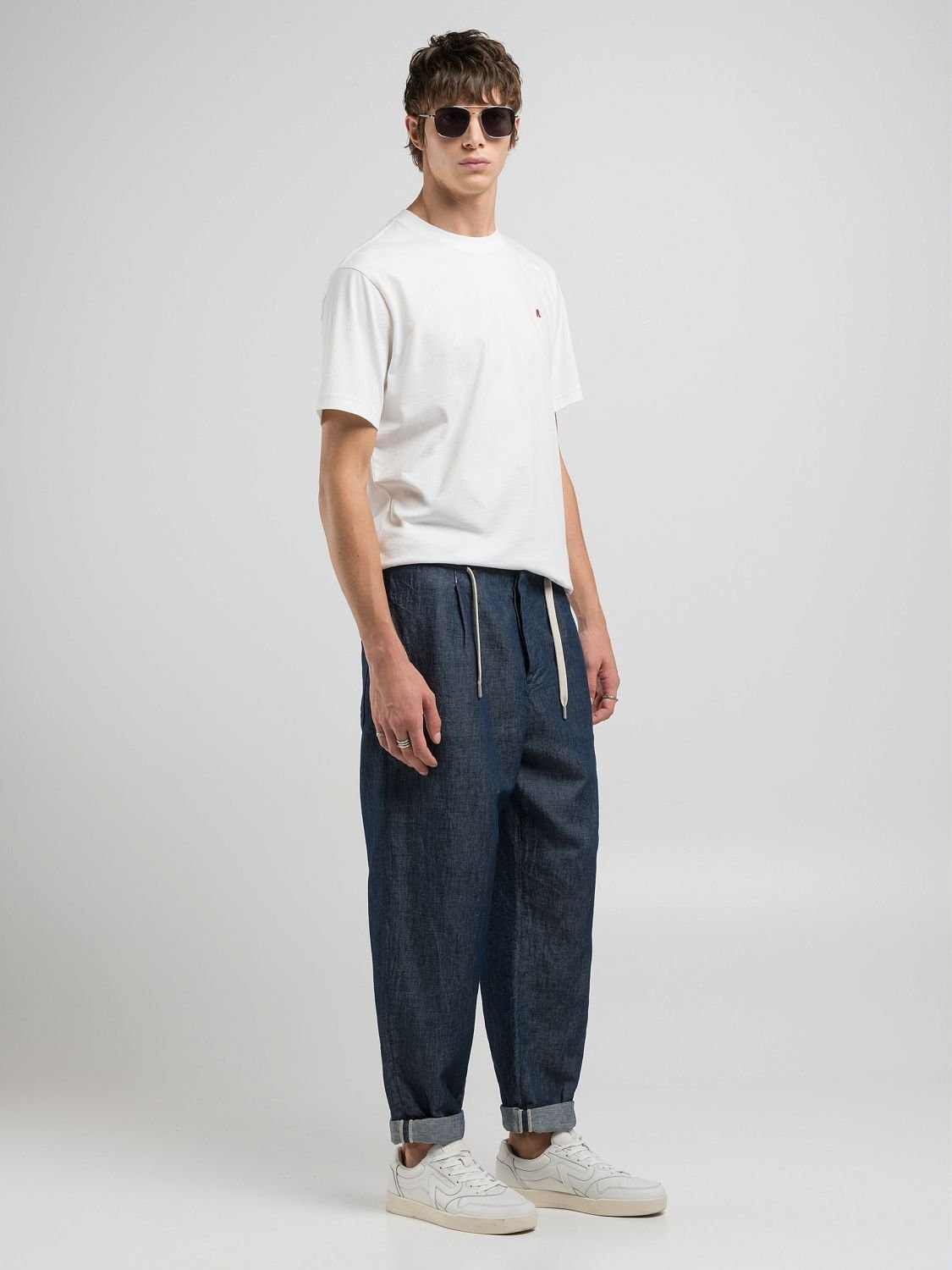 【SALE／40%OFF】REPLAY リラックステーパードフィットコットンリネンデニム リプレイ パンツ ジーンズ・デニムパンツ ネイビー【送料無料】