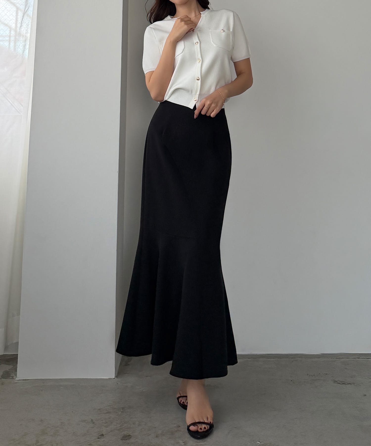 【SALE／26%OFF】JUNOAH Louere ハイウエストラップ風マーメイドスカート ジュノア スカート ロング・マキシスカート ベージュ ブラック グレー【送料無料】