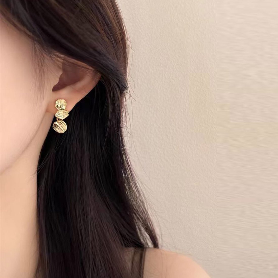 【SALE／39%OFF】Forcement やわらな輝きメタルプレートピアス メゾンドラティール アクセサリー・腕時計 ピアス ゴールド