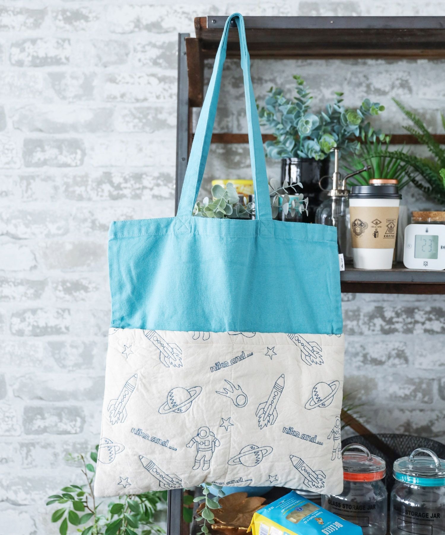 【SALE／50%OFF】niko and ... オリジナル キルト刺繍バッグ ニコアンド バッグ トートバッグ イエロー..