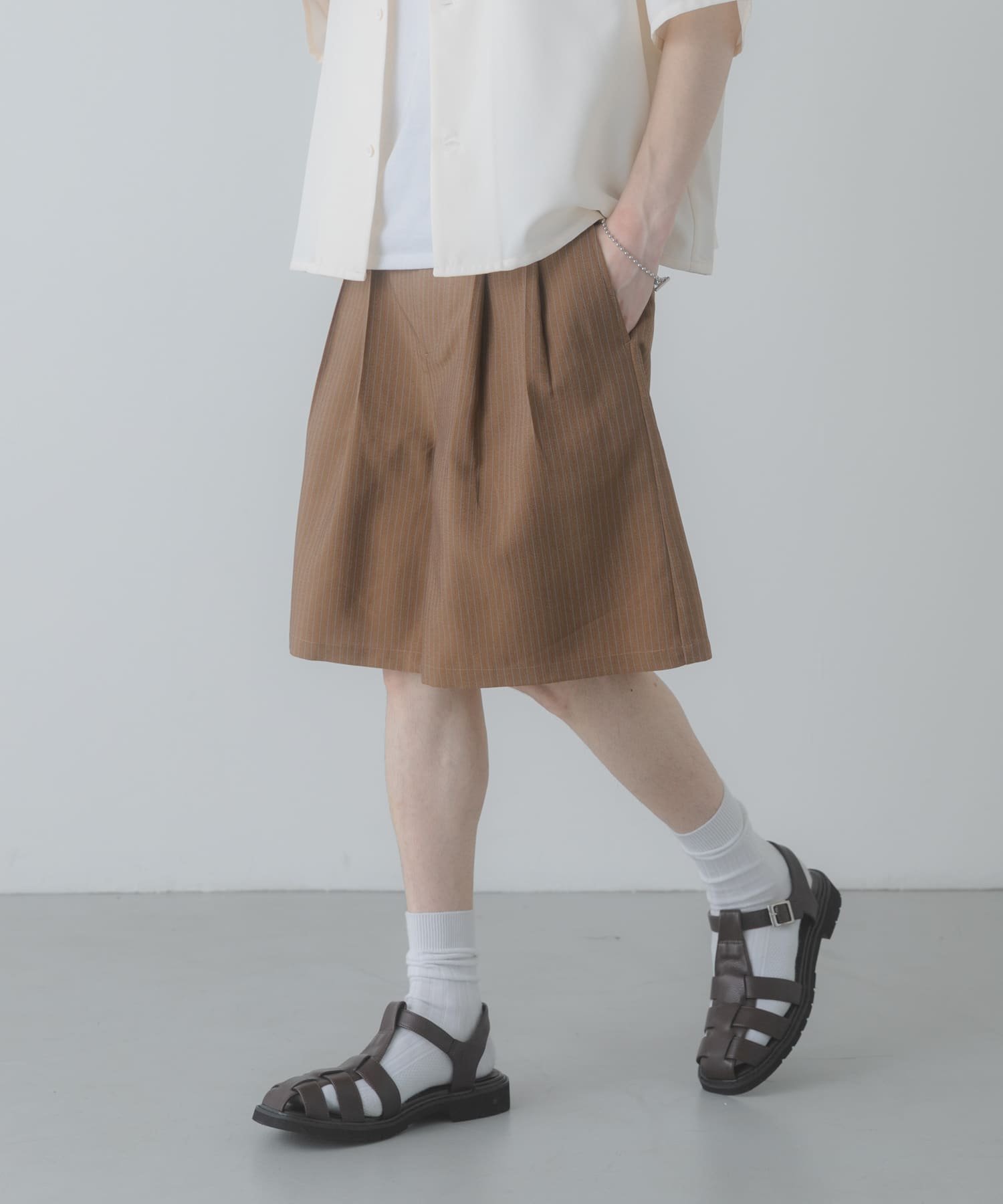 SENSE OF PLACE ピンストライプワイドバギーショーツ センス オブ プレイス パンツ その他のパンツ グレー ネイビー ベージュ