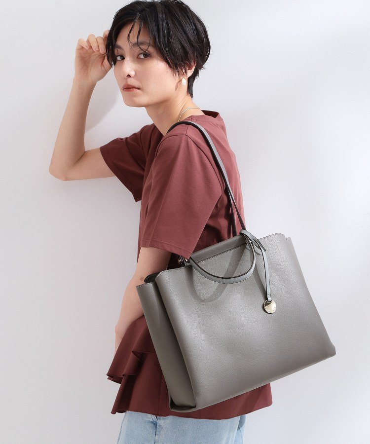 【SALE／10%OFF】OPAQUE.CLIP 【A4対応/通勤対応】3層仕様大容量トートバッグ《肩掛け可》 オペークドットクリップ バッグ トートバッグ ブラック グレー ブラウン ベージュ【送料無料】