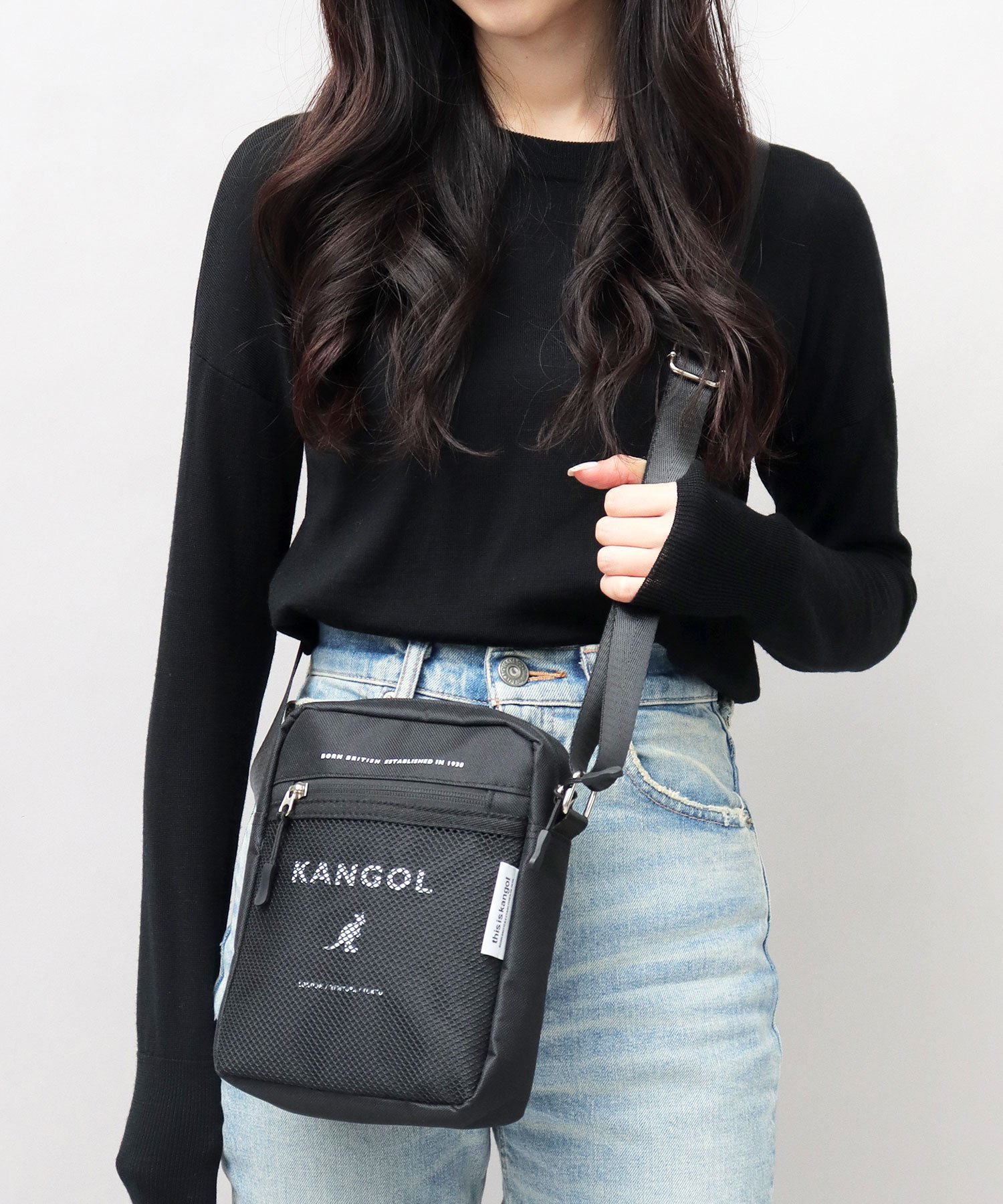 KANGOL メッシュポケット 縦型 スクエア ミニショルダーバッグ エー.エム.エス. バッグ ショルダーバッグ ブラック【送料無料】