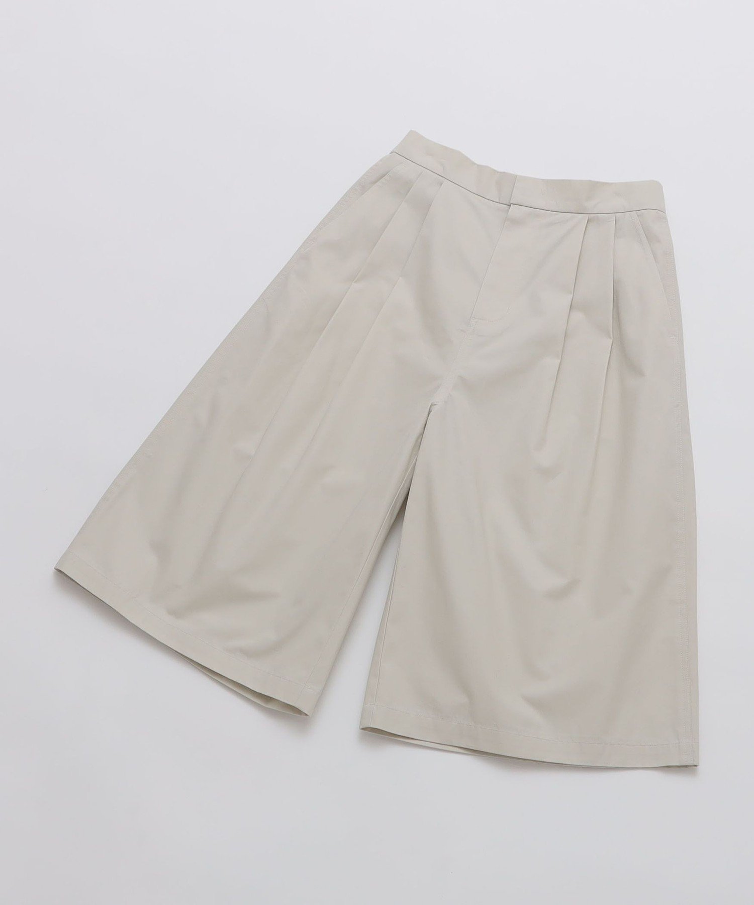 【SALE／30%OFF】SHIPS MEN AMOMENTO: TWO TUCK WIDE SHORTS シップス パンツ その他のパンツ ホワイト ブラック【送料無料】