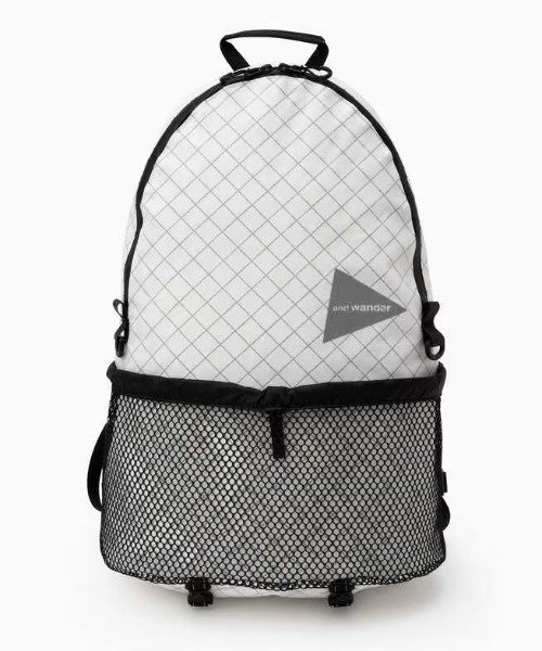 BEAVER and wander/アンドワンダー ECOPAK 20L daypack ビーバー バッグ その他のバッグ ホワイト【送料無料】