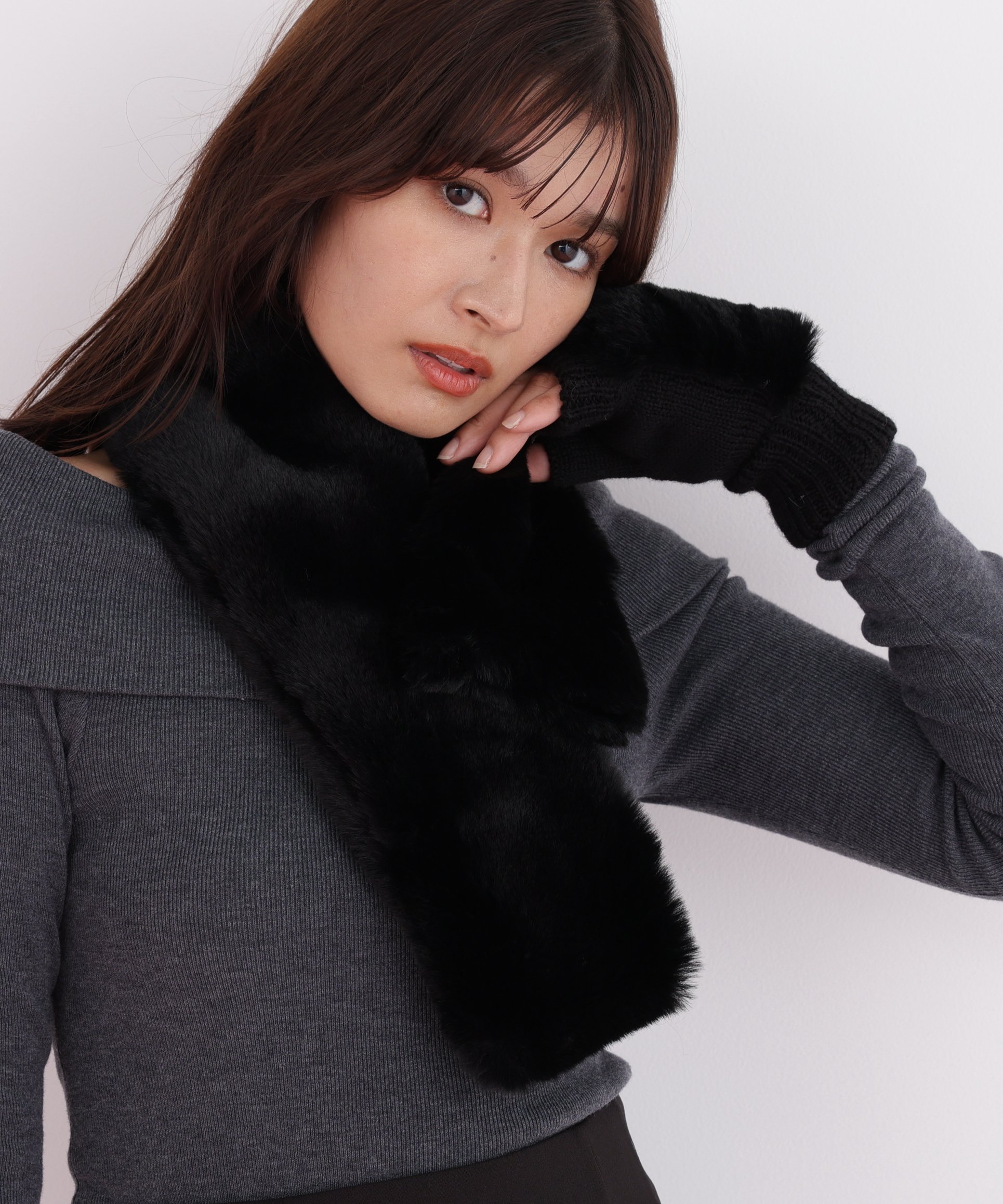 PINKY&DIANNE ファーストール&グローブ ピンキー アンド ダイアン ファッション雑貨 スカーフ・バンダ..