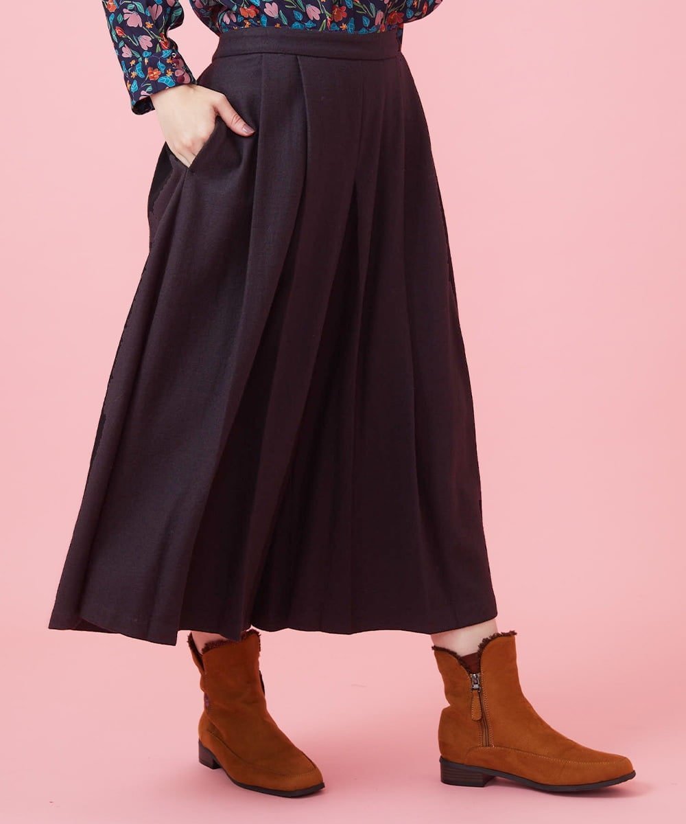 Jocomomola 圧縮天竺 プリーツワイドパンツ ホコモモラ パンツ その他のパンツ ベージュ レッド ブラック
