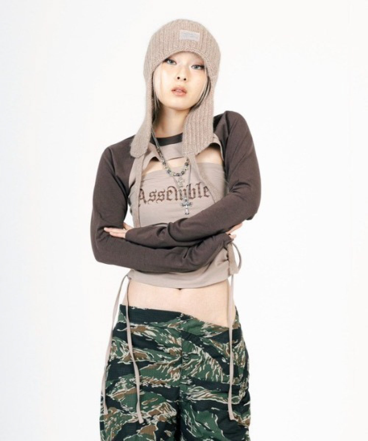 ROYAL FLASH MITSUKI/ミツキ/3WAY DESIGN TOPS ロイヤルフラッシュ トップス カットソー・Tシャツ ブラウン ホワイト
