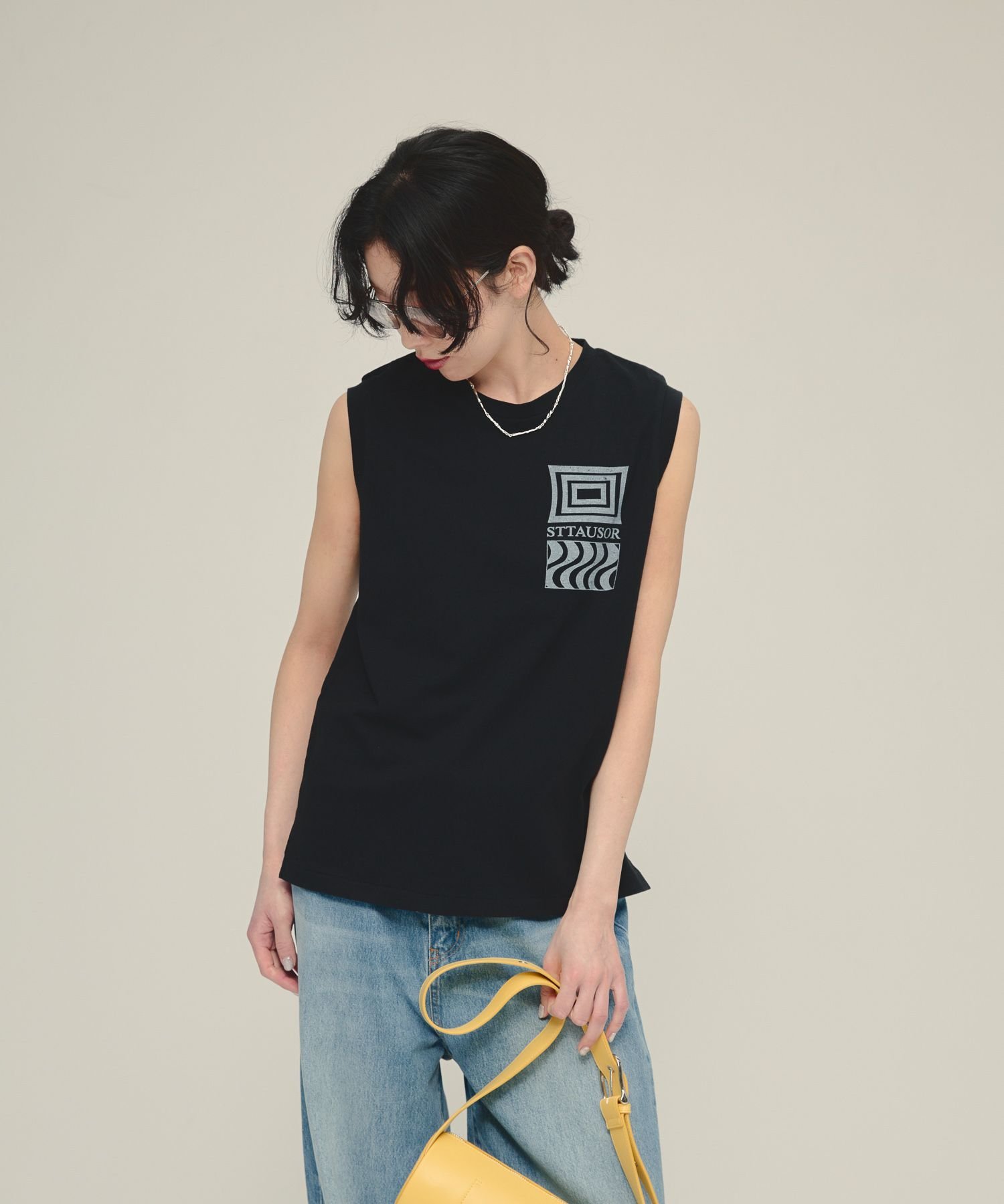eL Art Logo Tee NS ジーナシス トップス カットソー・Tシャツ ブラック ホワイト