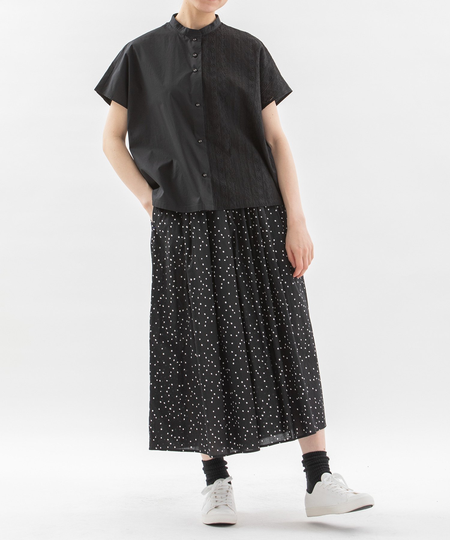 nop de nod ローン四角ドットプリントキュロット プードゥードゥー パンツ その他のパンツ ネイビー ブラック