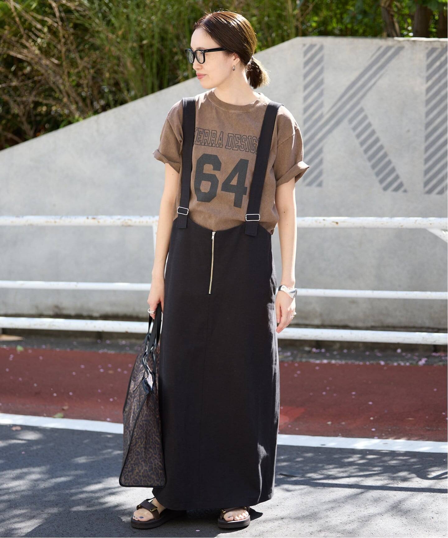 SLOBE IENA 《WEB限定/追加2》Sierra Designs/シエラデザインズ SLOBE別注 ナンバリングTEE スローブ イエナ トップス カットソー・Tシャツ ブラウン