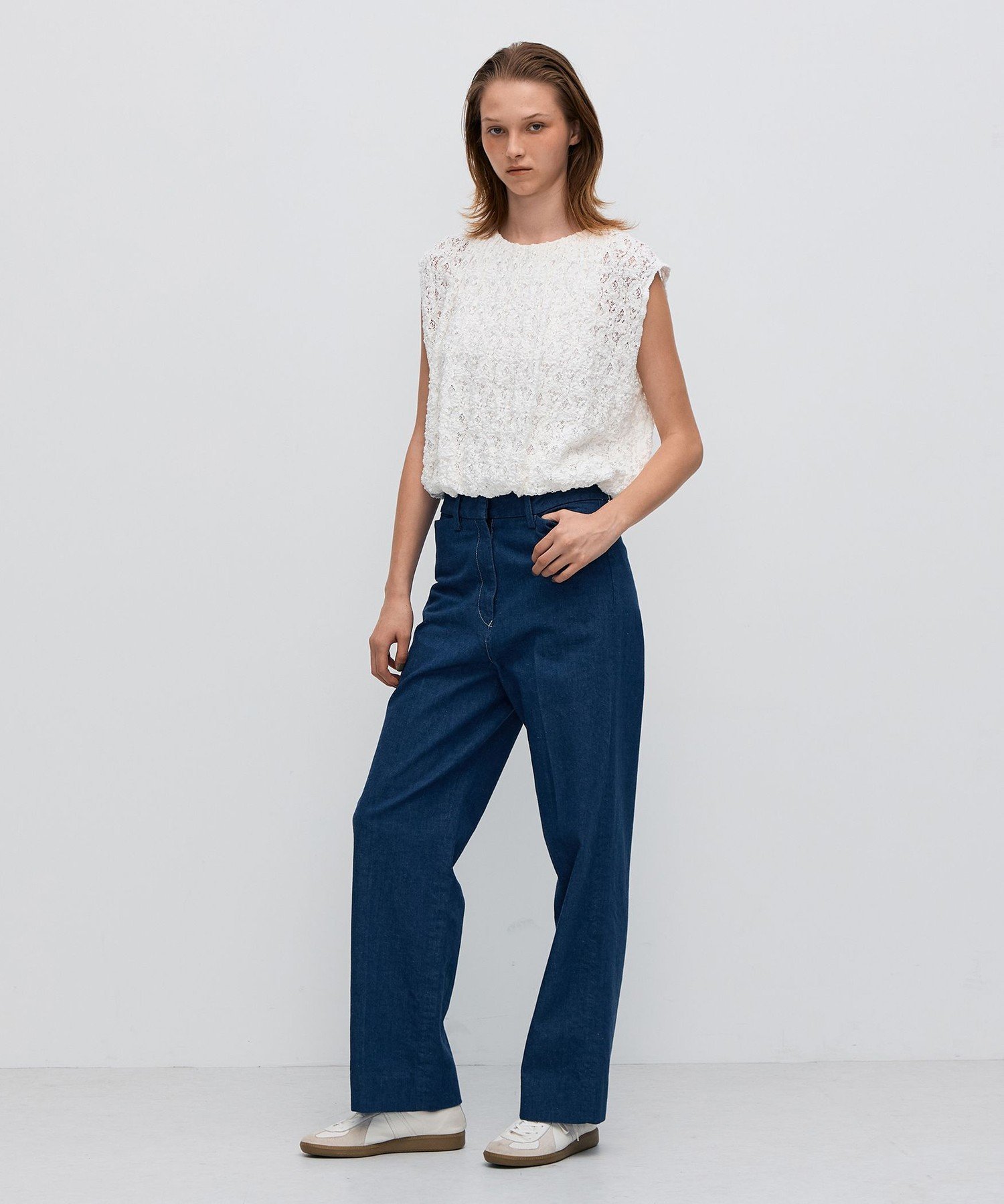 【SALE／40%OFF】BACCA ストレッチレース ギャザーノースリーブプルオーバー トゥモローランド トップス カットソー・Tシャツ ホワイト ブラック【送料無料】