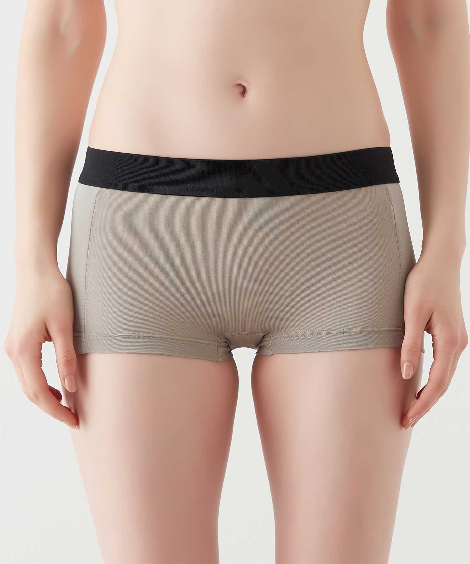 adidas ハーフショーツ【吸水速乾】 ギャルリ　イチハチキュウロク　バイ　グンゼ インナー・ルームウェア ショーツ ベージュ ブラック