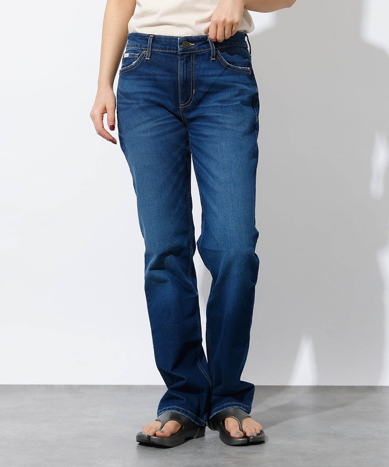 Rouge vif la cle 【GUESS JEANS/ゲスジーンズ】GJ MIDRISE STRAIGHT/ ルージュ・ヴィフ ラクレ パンツ ジーンズ・デニムパンツ ブルー