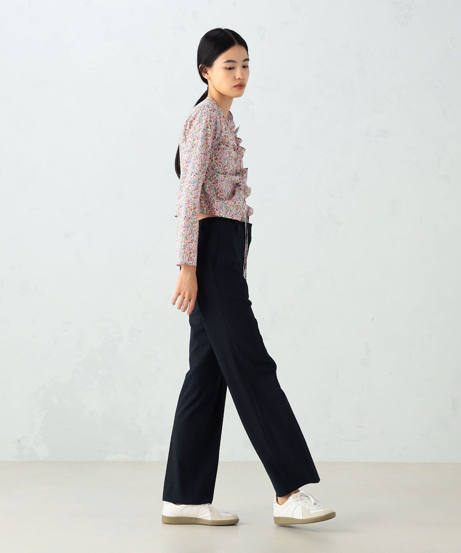 【SALE／80%OFF】BACCA シアサッカー テーパードパンツ トゥモローランド パンツ その他のパンツ ネイビー【送料無料】