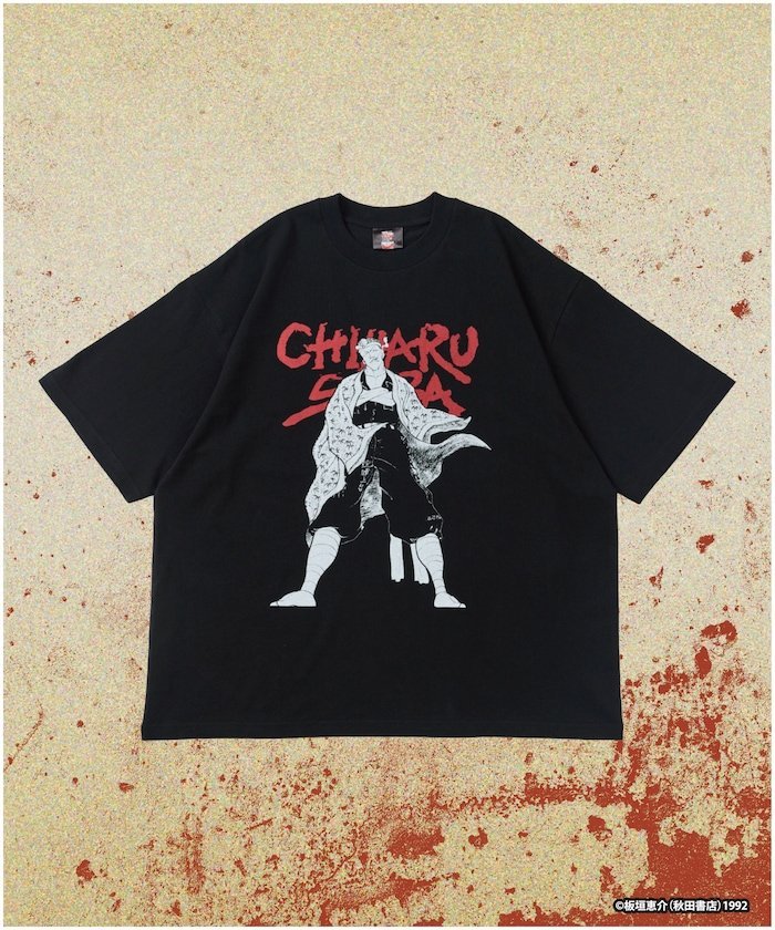 刃牙 「不屈/柴千春」 プリント クルーネック Tシャツ フリークスストア トップス カットソー・Tシャツ ホワイト ブラック