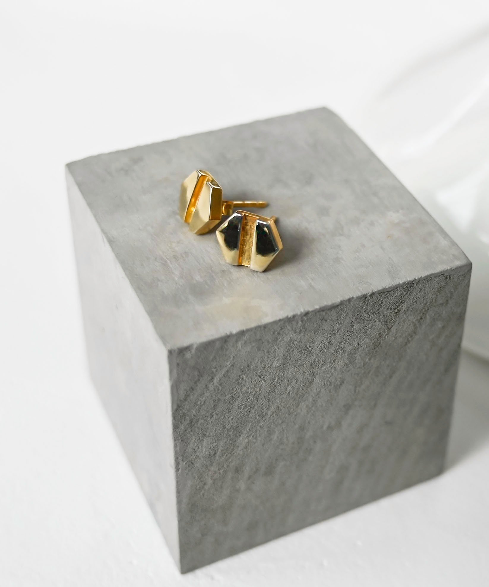 【SALE/40%OFF】MUTURA MUTURA/(W)SV925 ポルトスタッドピアス エディターズ ドロー アクセサリー・腕時計 ピアス ゴールド シル...