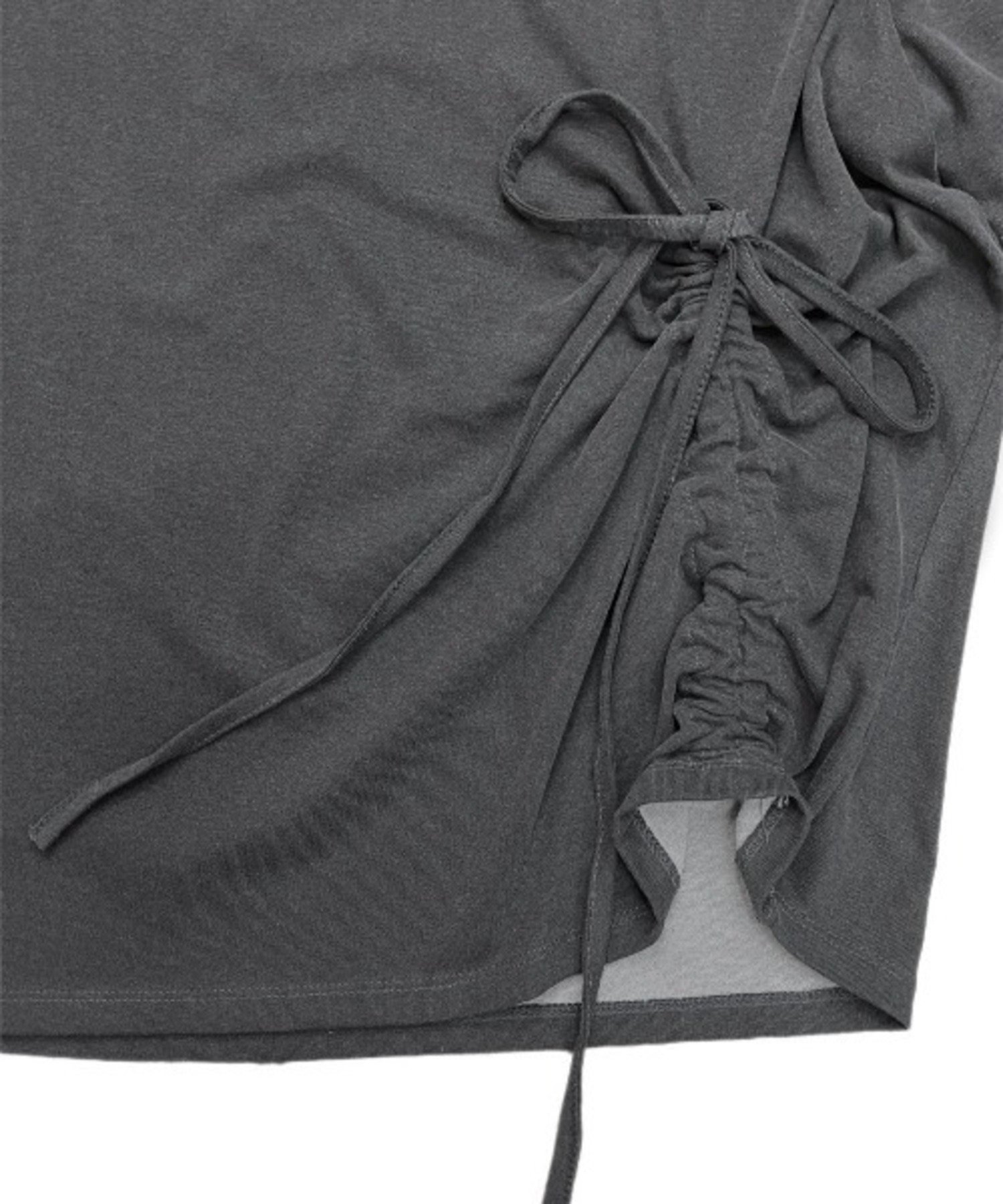 nmtc + 【nmtc +】ribbon gather logo sleeve レイヤードTシャツ シャーリングトップス ネバーマインドザエックスユー／チカシツプラス トップス カットソー・Tシャツ ブラック ホワイト【送料無料】