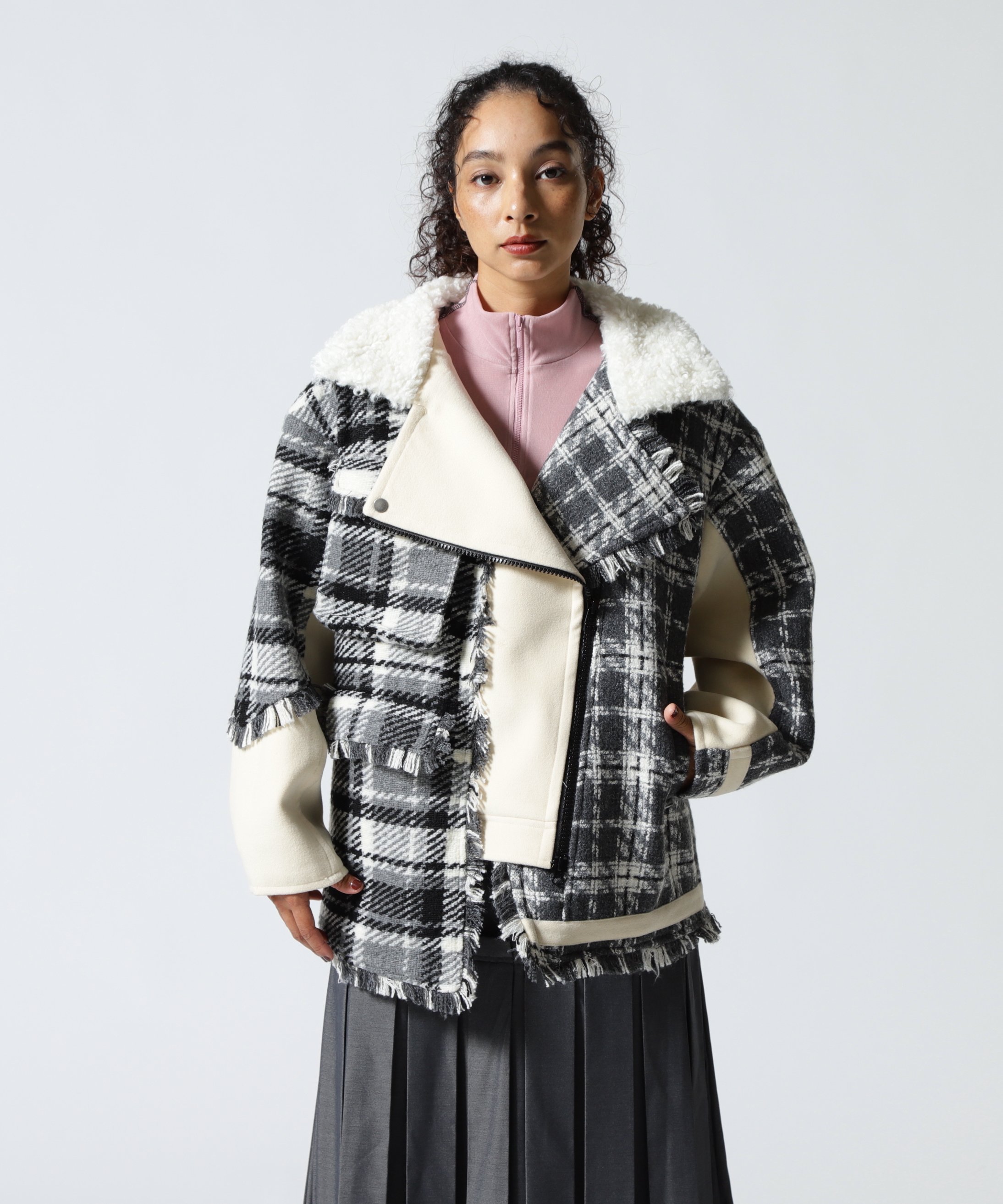 ROYAL FLASH AULA AILA/アウラアイラ/別注チェックコンビネーションブルゾン ロイヤルフラッシュ ジャケット・アウター ブルゾン・ジャンパー カーキグリーン ホワイト【送料無料】のサムネイル