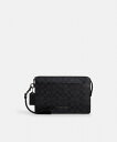 【SALE/62%OFF】COACH OUTLET ジップ ポーチ・シグネチャー キャンバス コーチ アウトレット 財布・ポーチ・ケース その他の財布・ポーチ・...
