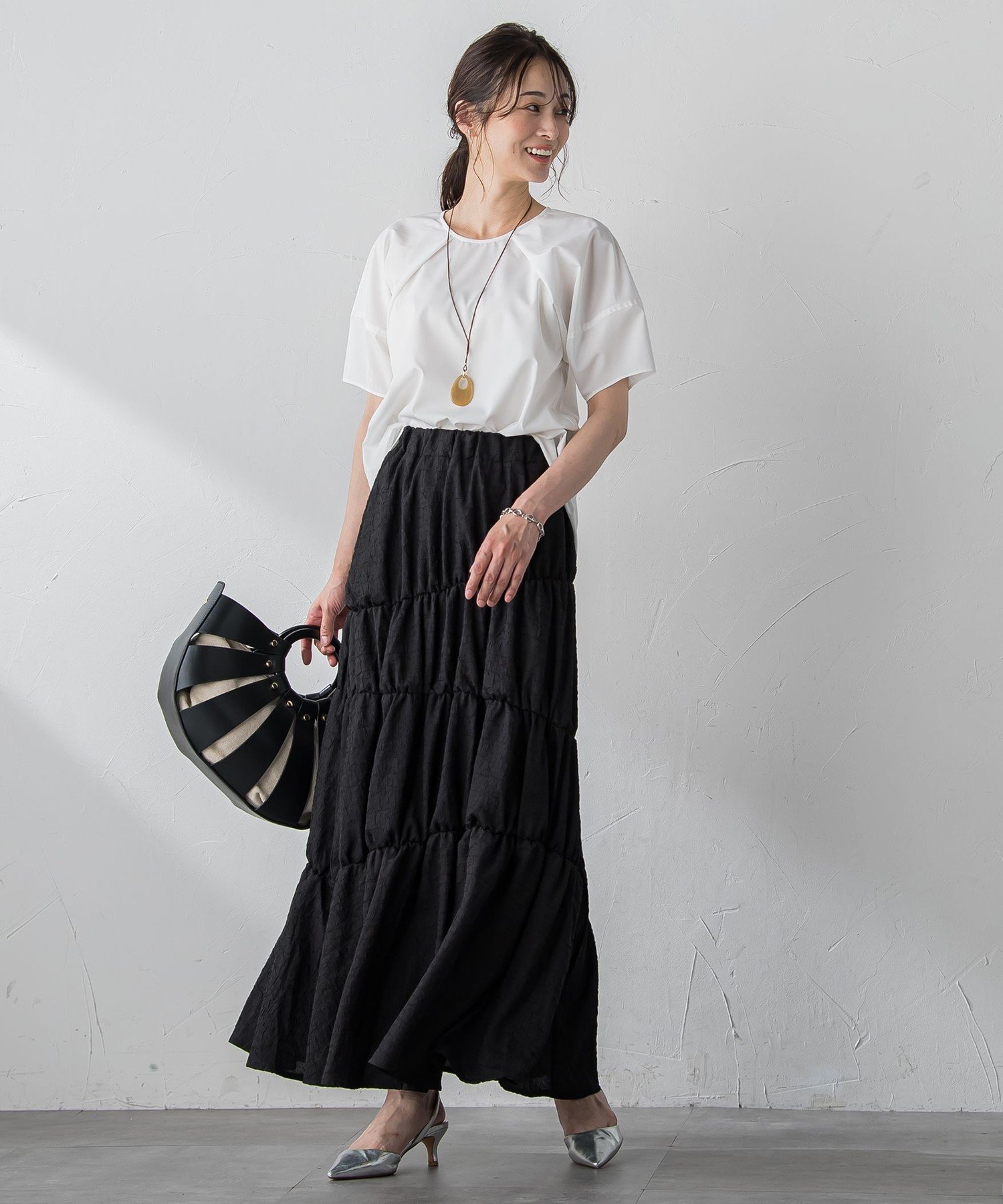 LAUTREAMONT 【WEB&一部店舗限定】イレギュラーシャーリングスカート ロートレアモン スカート その他のスカート ブラック ホワイト