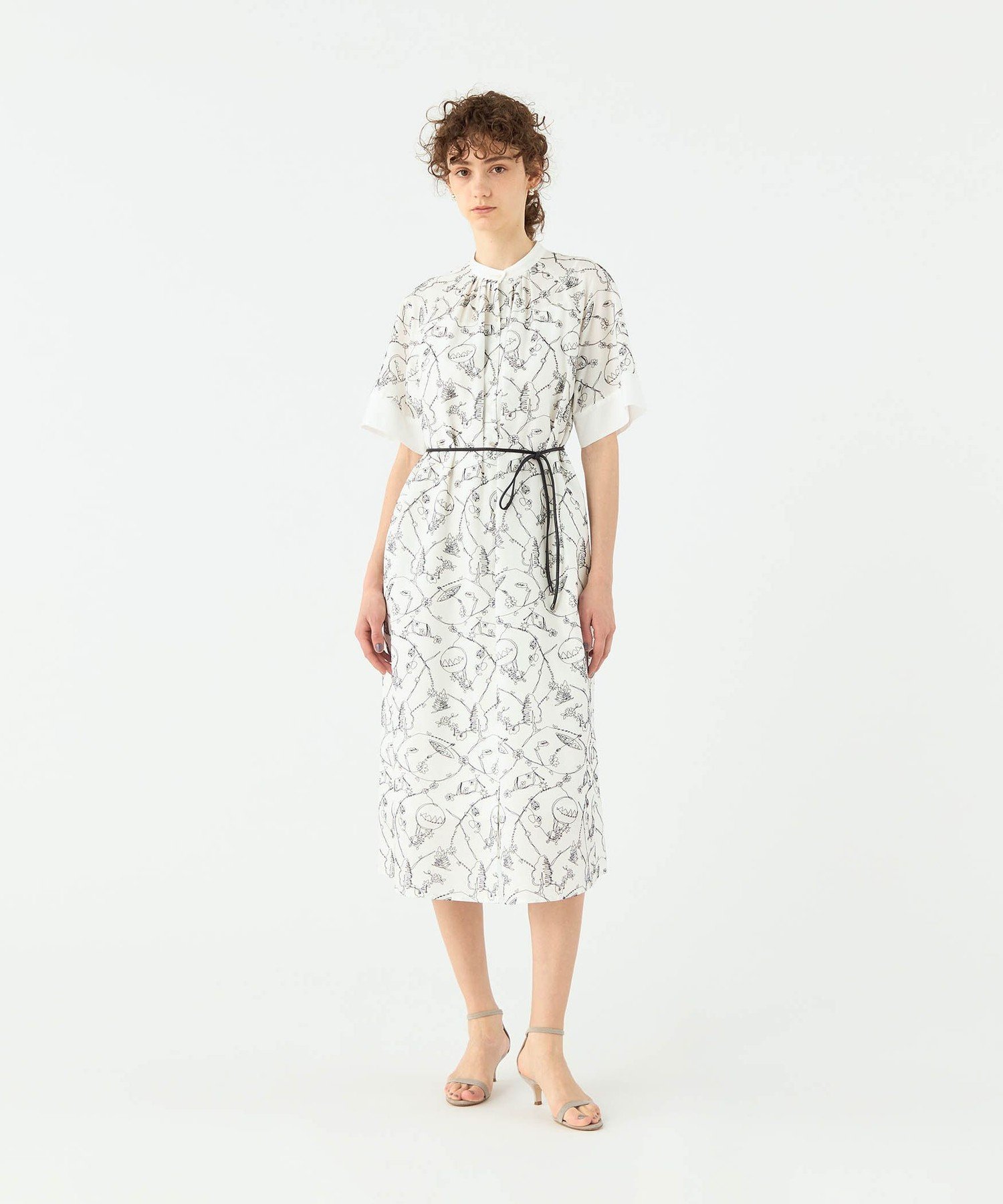 【SALE／40%OFF】TOMORROWLAND collection バルーンエンブロイダリー スタンドカラーワンピース トゥモローランド ワンピース・ドレス ワンピース ホワイト【送料無料】