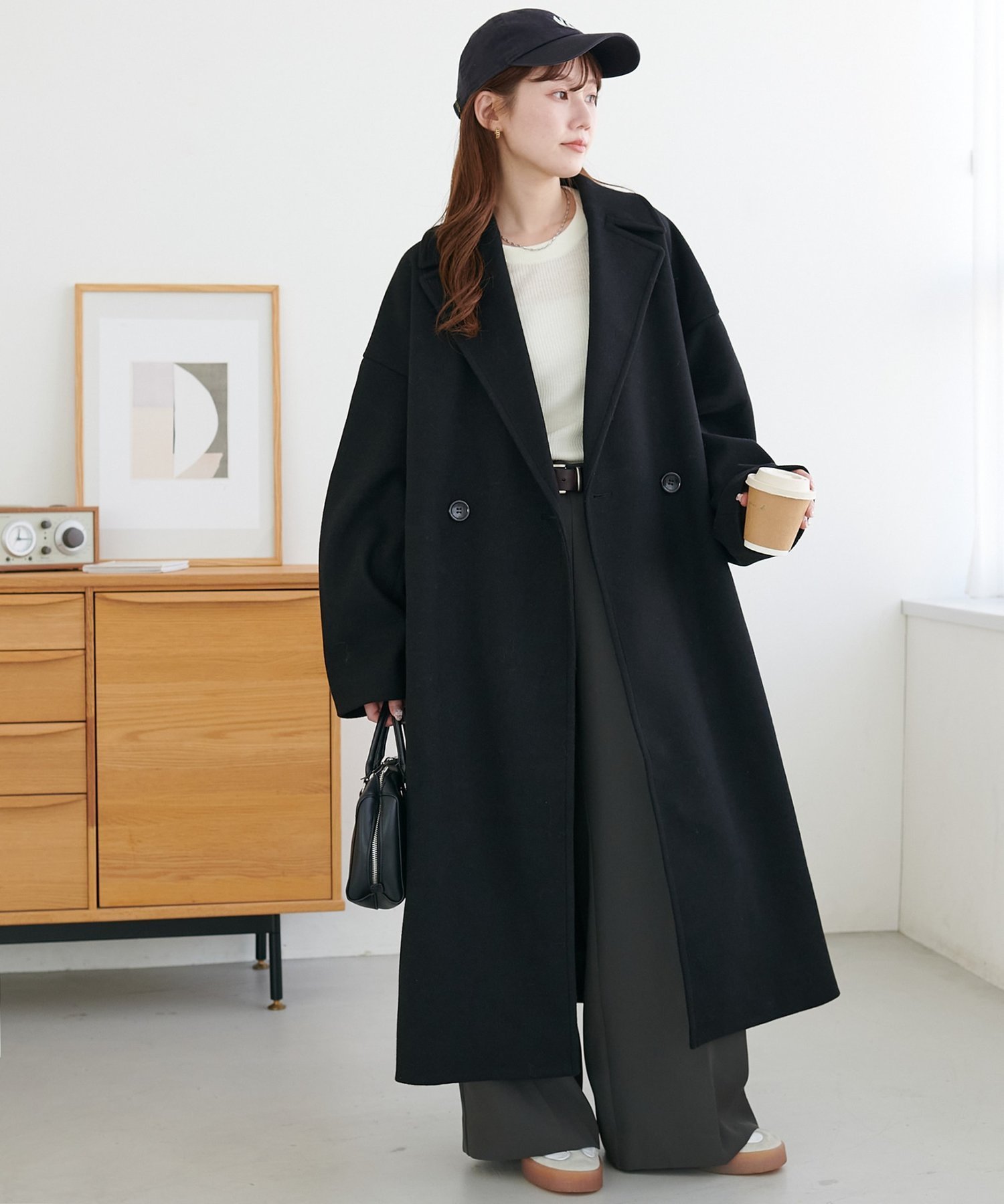 Discoat 中空糸チェスターコート ディスコート ジャケット・アウター その他のジャケット・アウター ブラック ベージュ【送料無料】