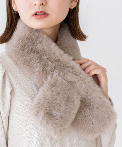 【SALE/44%OFF】aroco 差し込みフェイクファーティペット ヴィータフェリーチェ ファッション雑貨 マフラー・ストール・ネックウォーマー ブラウン ベージュ グレー 【SALE/44%OFF】aroco 差し込みフェイクファーティペット ヴィータフェリーチェ ファッション雑貨 マフラー・ストール・ネックウォーマー ブラウン ベージュ グレー