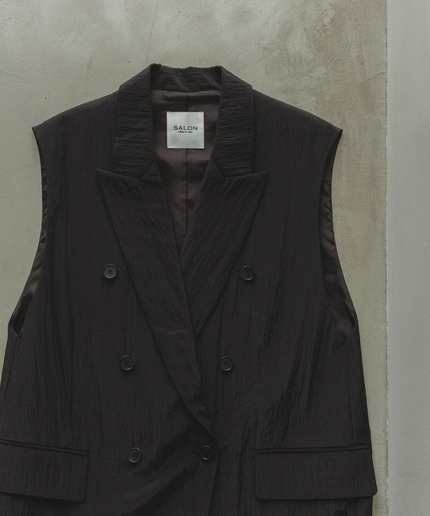 【SALE／60%OFF】SALON adam et rope' ウールナイロンワッシャージレ サロン アダム エ ロペ トップス ベスト・ジレ ブラック ブラウン【送料無料】