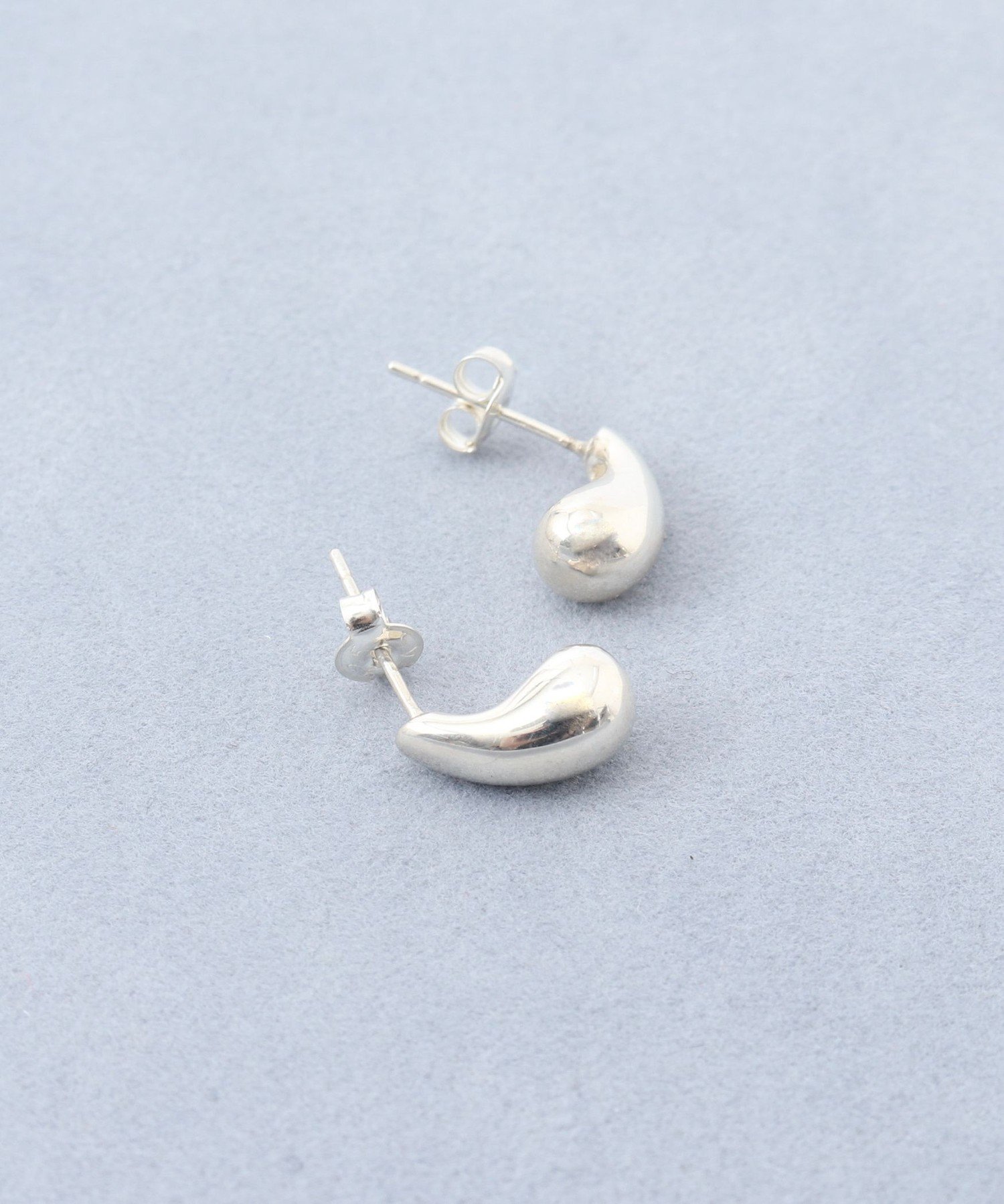 【grace grace/グラスグラス】 SV925スリムシズクピアス ノーリーズ アクセサリー・腕時計 ピアス シルバー