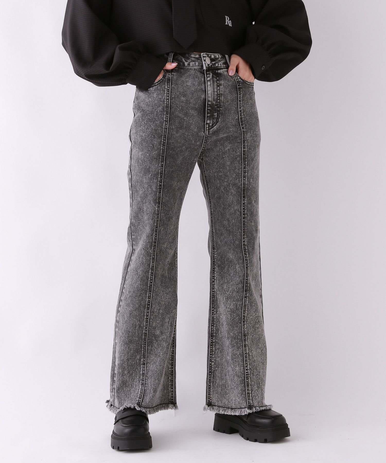 楽天Rakuten Fashion【SALE／39％OFF】repipi armario 【美脚デニム】スタイルアップフレアデニム レピピアルマリオ パンツ ジーンズ・デニムパンツ ブラック