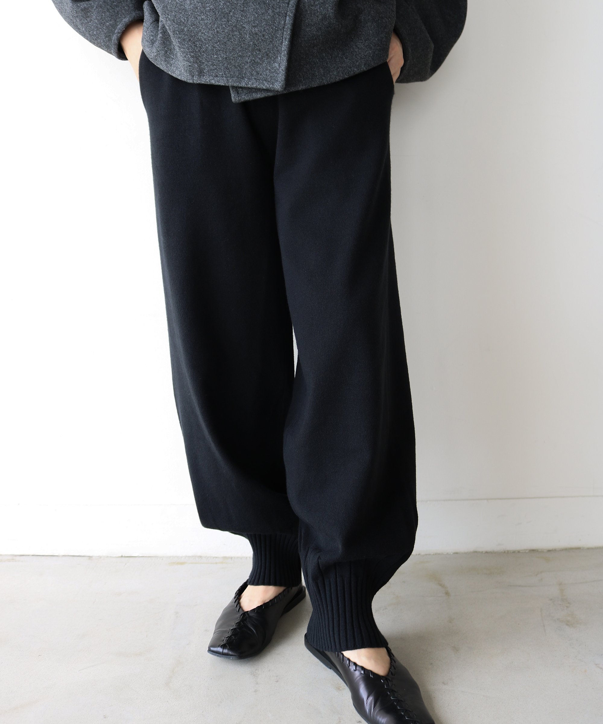 SELECT MOCA 【人気インフルエンサーコラボbySON】裾リブニットバルーンパンツ セレクトモカ パンツ その他のパンツ【送料無料】のサムネイル