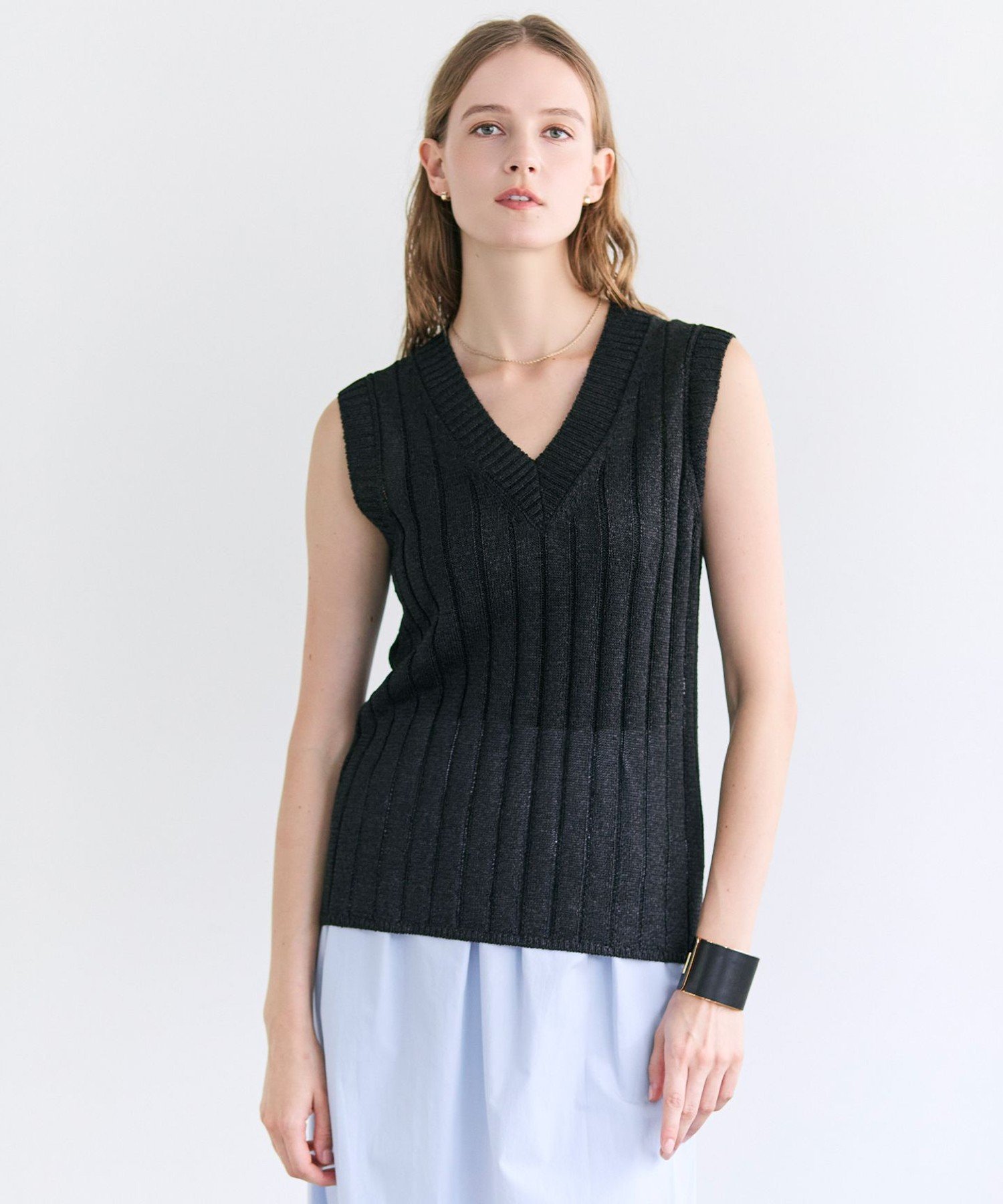 BEIGE, OPTICAL / ペーパーヤーン Vネックリブニット ベイジ, トップス ニット ブラック【送料無料】