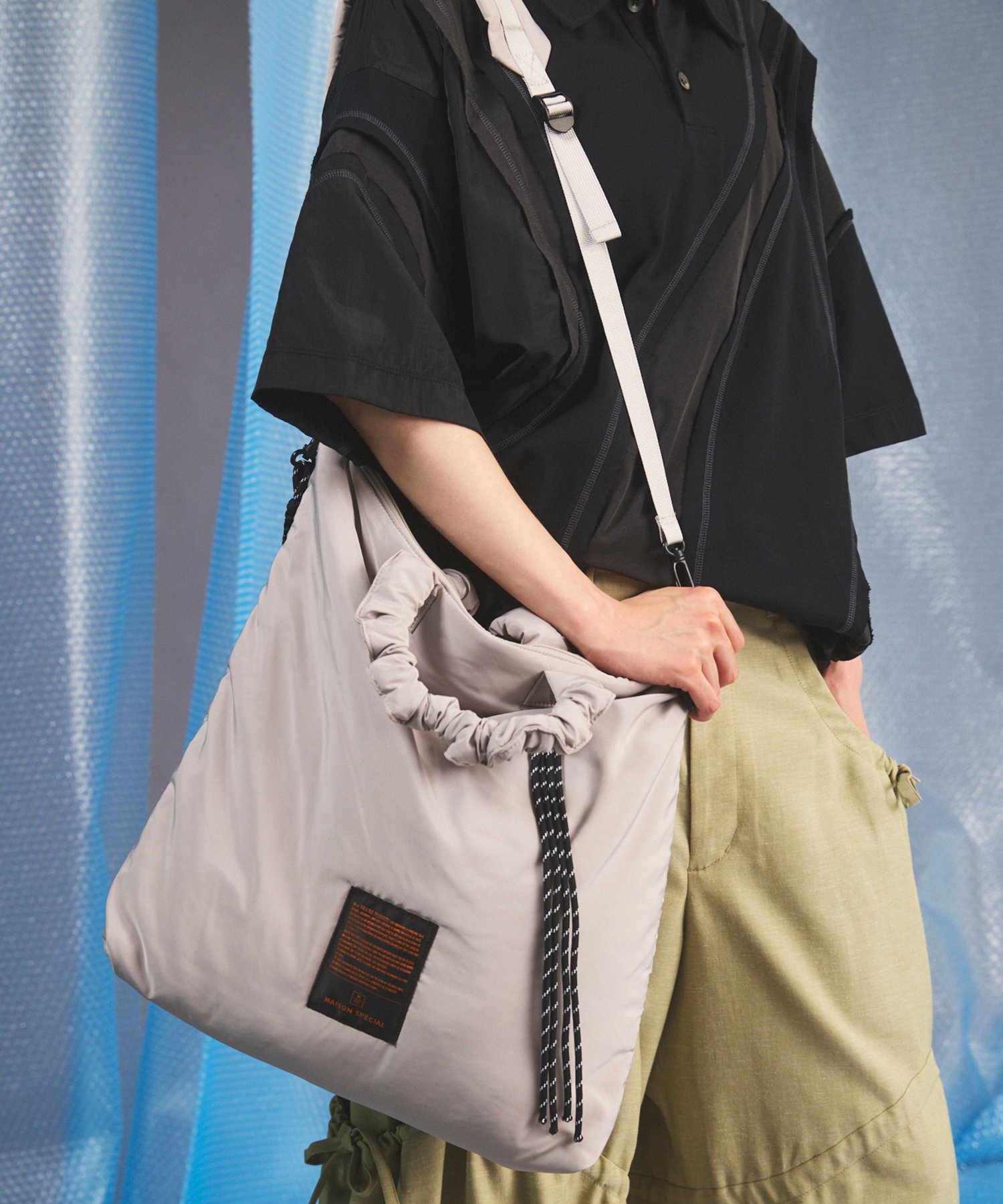 MAISON SPECIAL 【THEATRE PRODUCTS】Collaboration Multiway Puffer Tote Bag メゾンスペシャル バッグ ショルダーバッグ ブラック【送料無料】