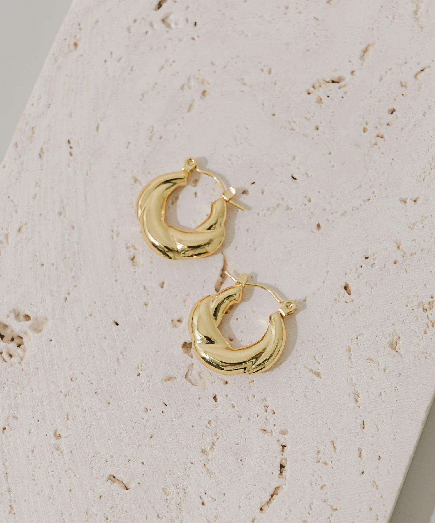 SMELLY ステンレスデザインフープピアス スメリー アクセサリー・腕時計 ピアス(4)