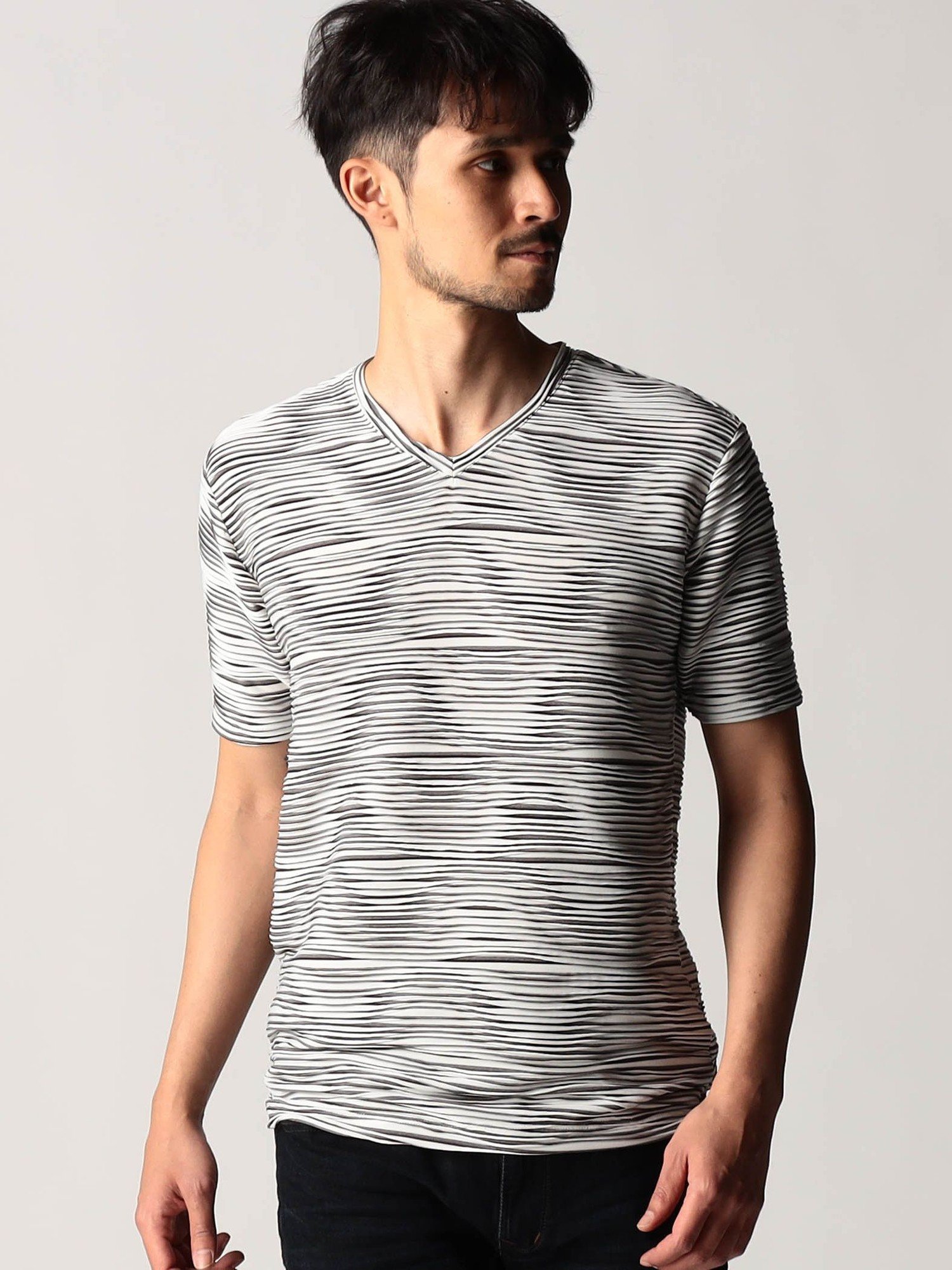 NICOLE CLUB FOR MEN ウェーブタックジャカードVネック半袖プルオーバー ニコル トップス カットソー・Tシャツ ブルー ネイビー ブラック グレー ホワイト