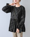 【SALE/45%OFF】La-gemme フロッキードット ペプラムトップス ラジュール トップス その他のトップス ブラック