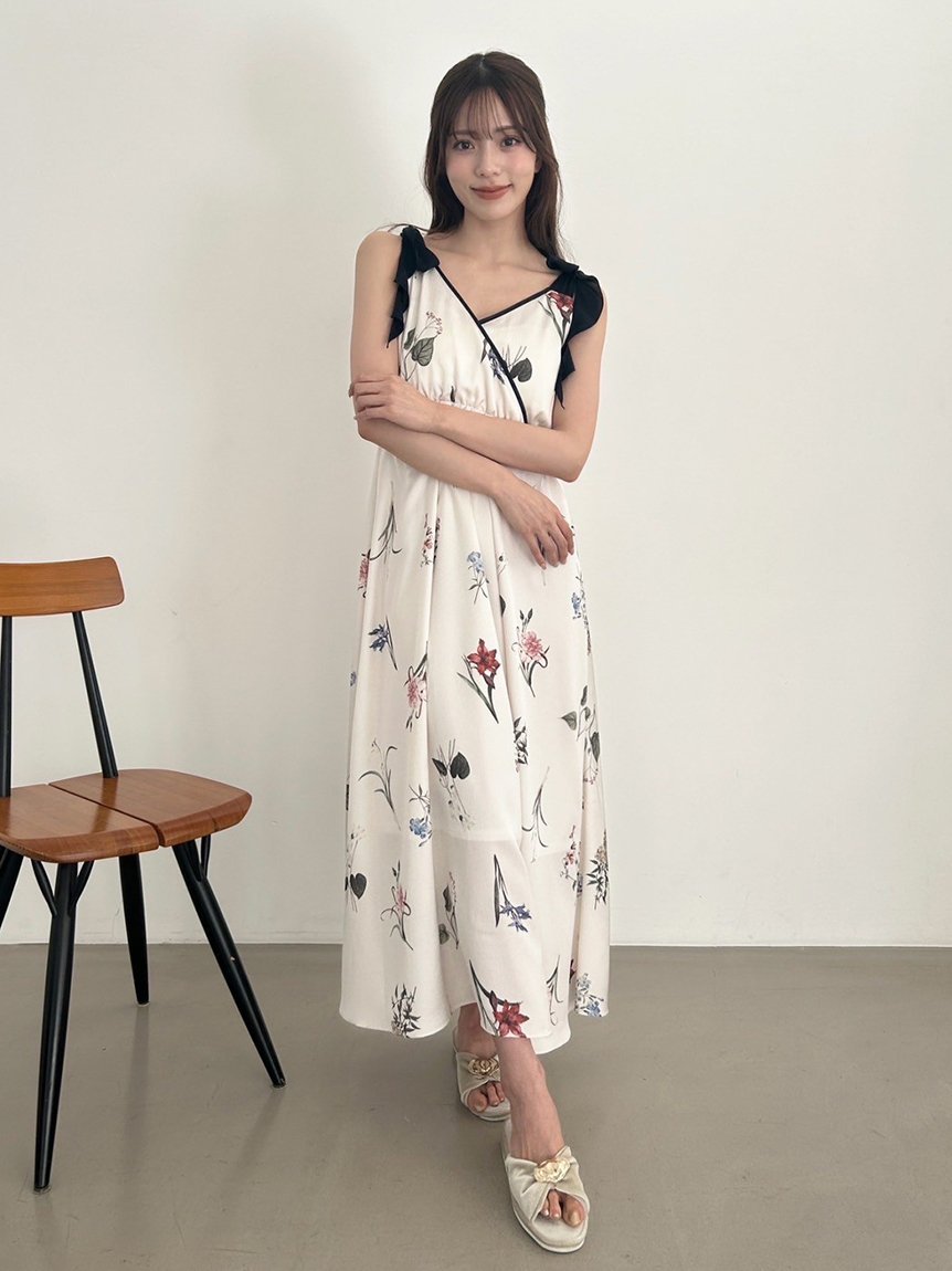 新品SNIDEL接触冷感花柄カシュクールワンピース カップ付き チェリーカシュクールワンピース | スナイデルホーム(SNIDEL HOME