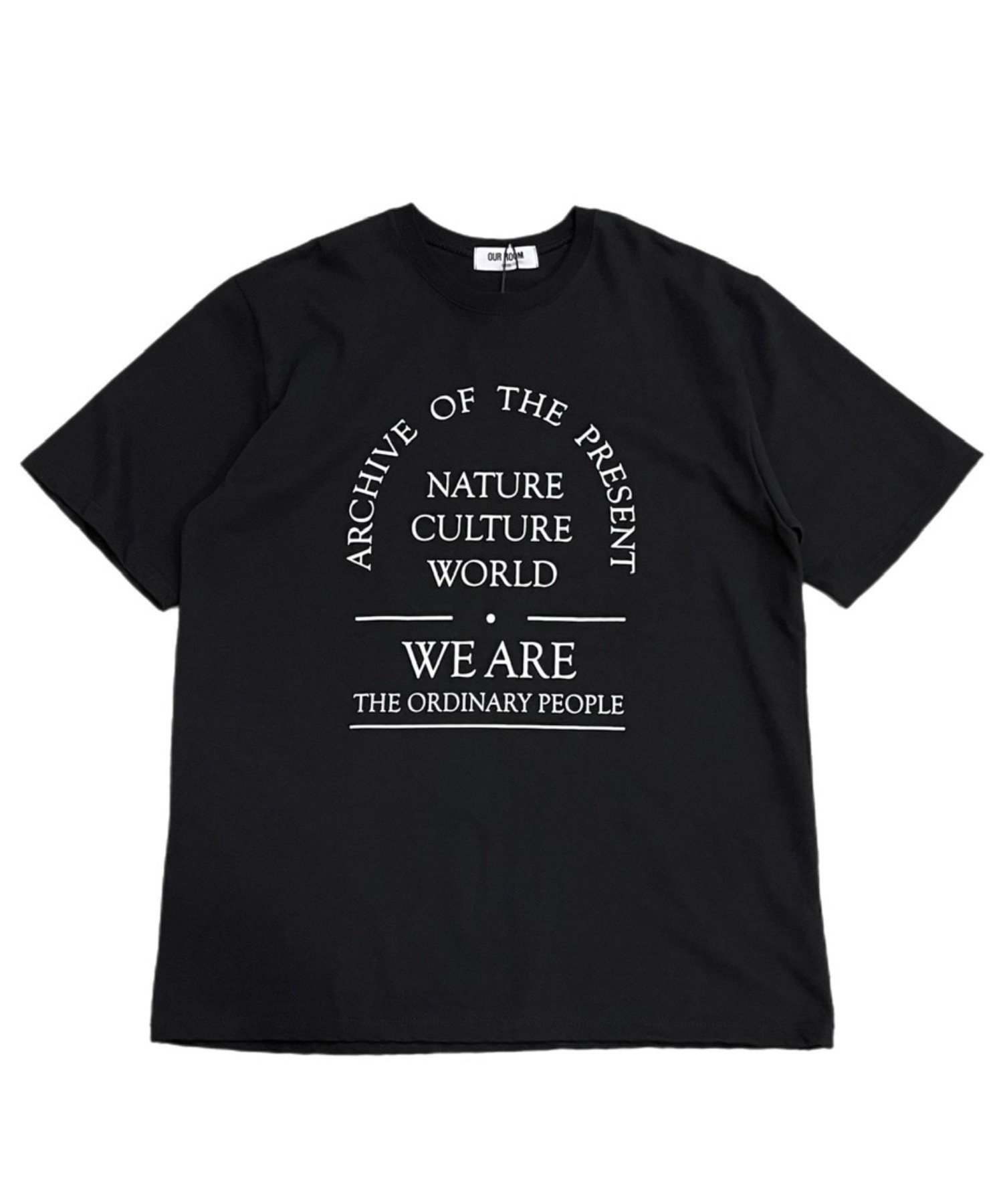 + 【Chikashitsu +】logo lettering t-shirt 2 ネバーマインドザエックスユー／チカシツプラス トップス カットソー・Tシャツ ブラック ホワイト