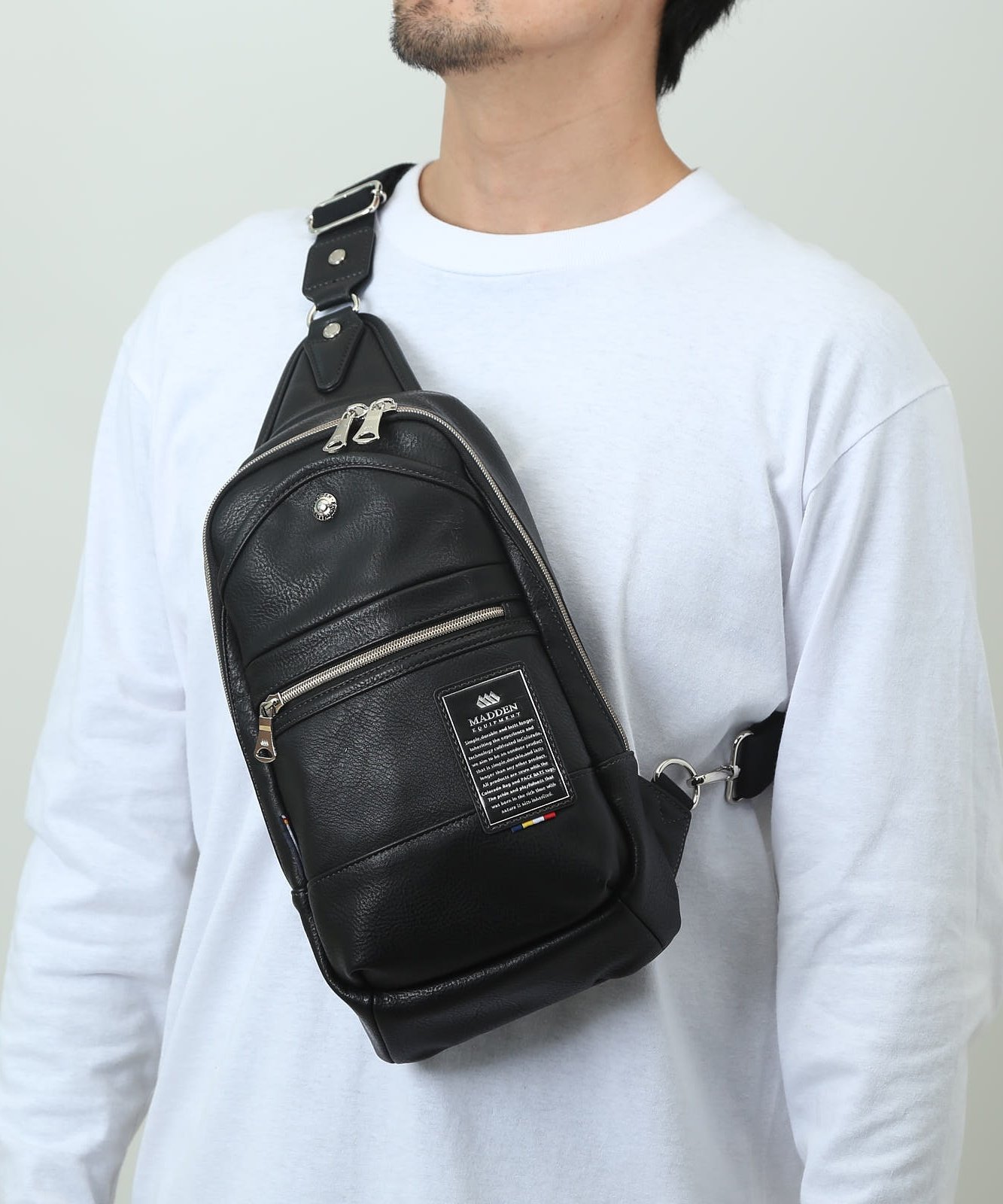 BACKYARD FAMILY MADDEN EQUIPMENT ボディバッグ TMPI-02 ローラ バッグ ボディバッグ・ウエストポーチ ネイビー ブラック【送料無料】