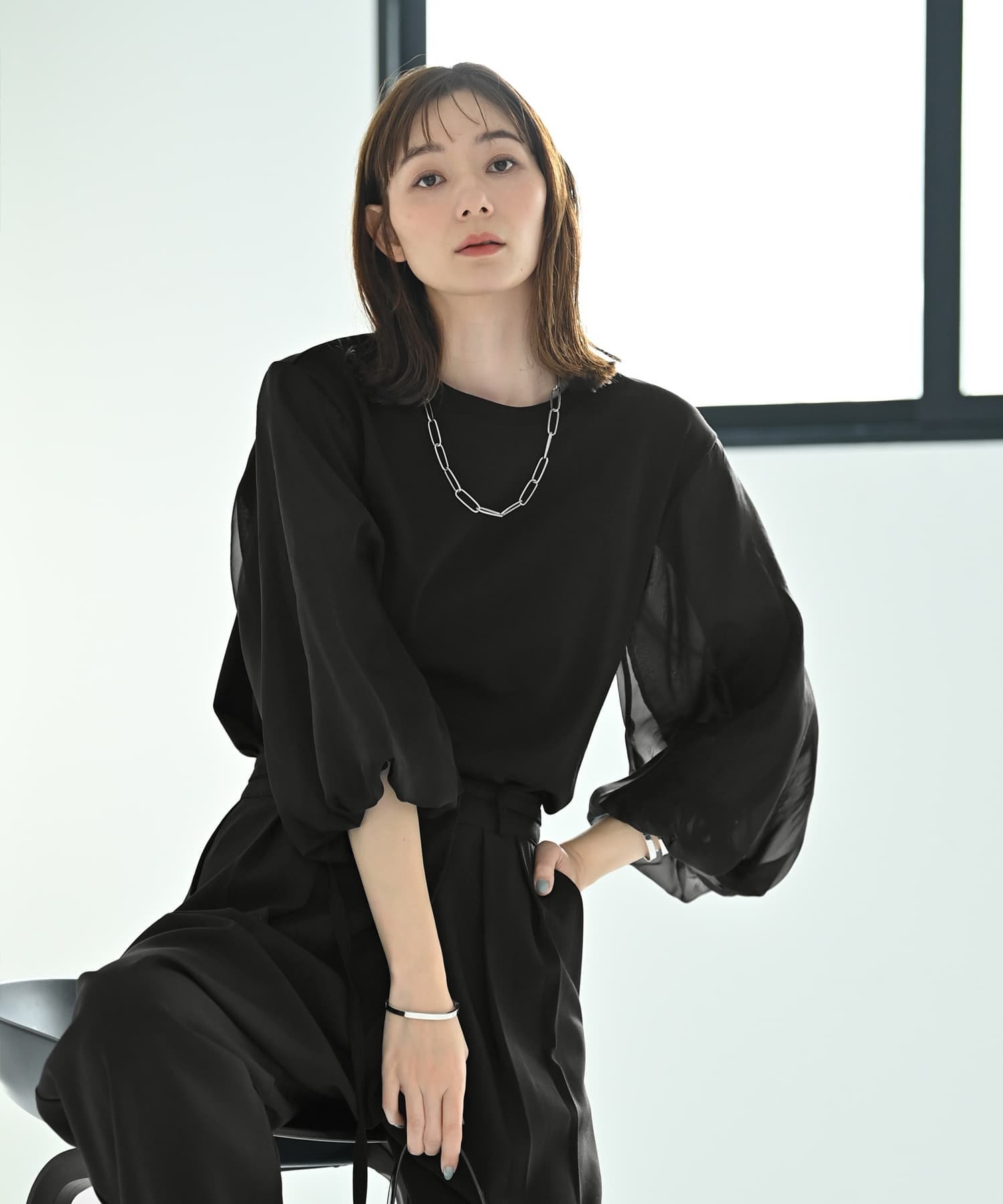 STYLE DELI 【Kana Oyama*BLK001】チュール袖トップス/DELI size スタイルデリ トップス カットソー・Tシャツ ネイビー ブラック ホワイト