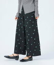 【SALE/30%OFF】BEAMS HEART WOMEN マーガレット 刺繍 パンツ ビームス ハート パンツ その他のパンツ ブラック ブルー【送料無料】