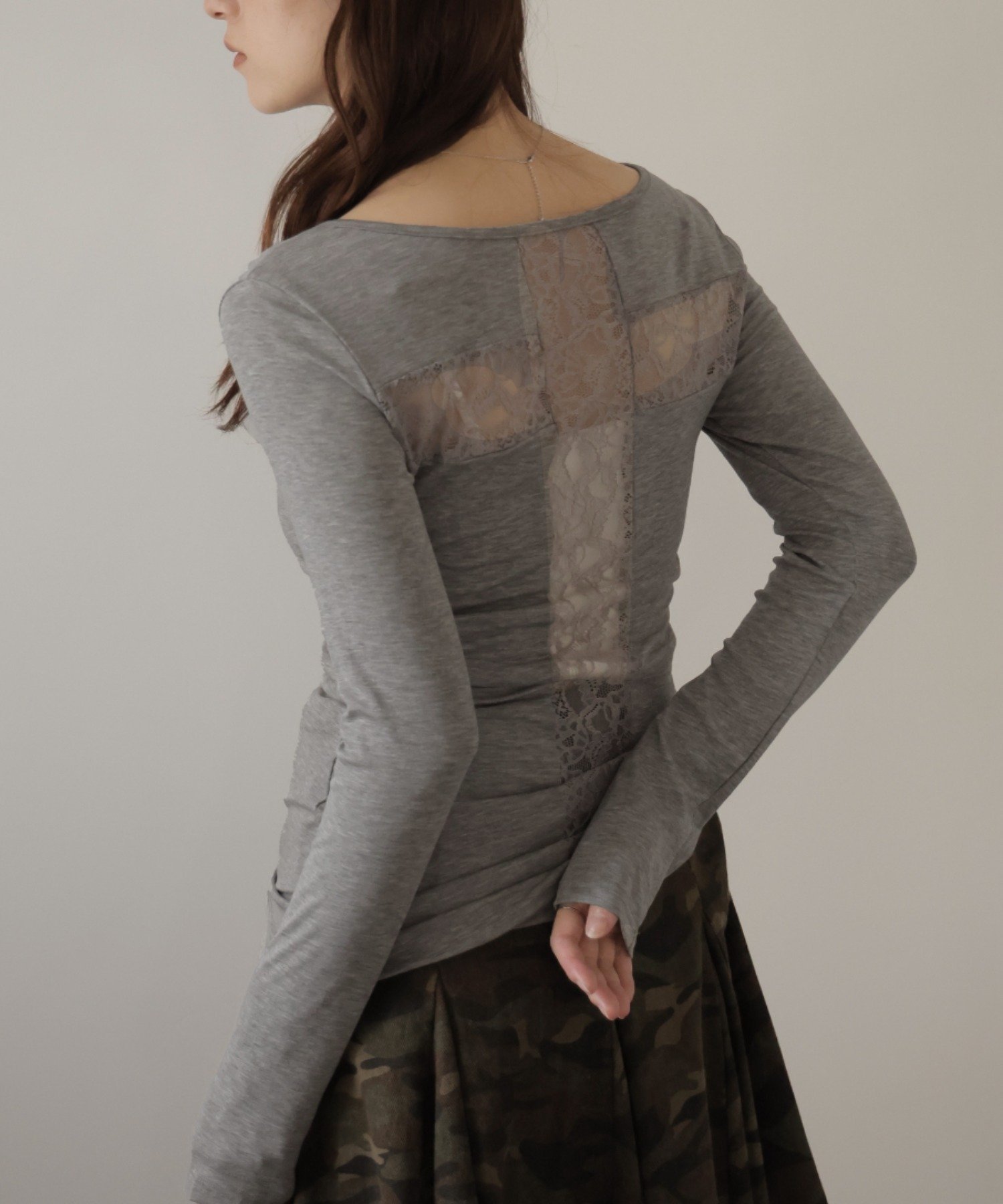 Doula Doula バックレースデザインカットソー ドゥーラ ドゥーラ トップス カットソー・Tシャツ ブラック グレー