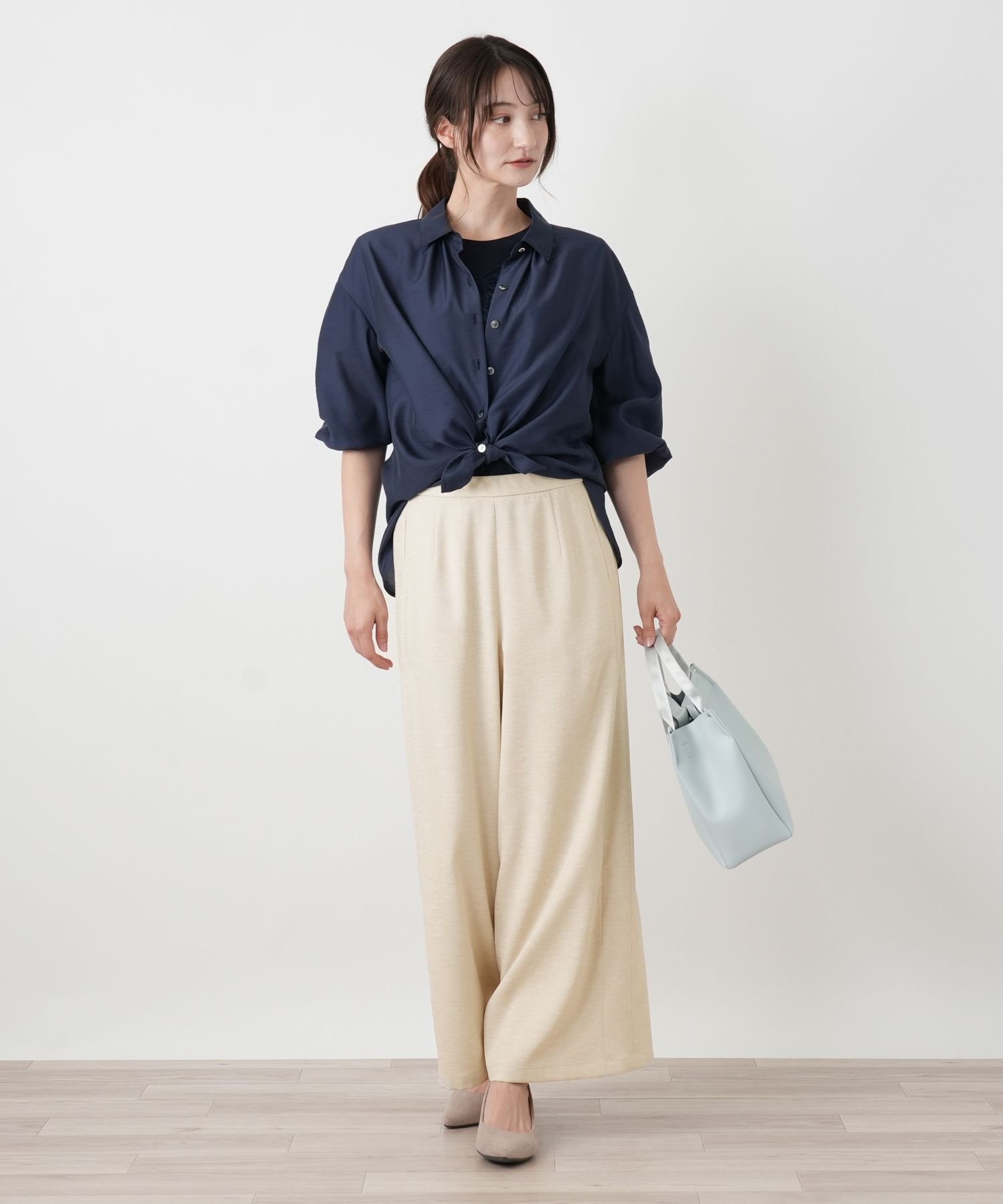 Leilian ワイドフレアパンツ レリアン パンツ その他のパンツ ベージュ ネイビー