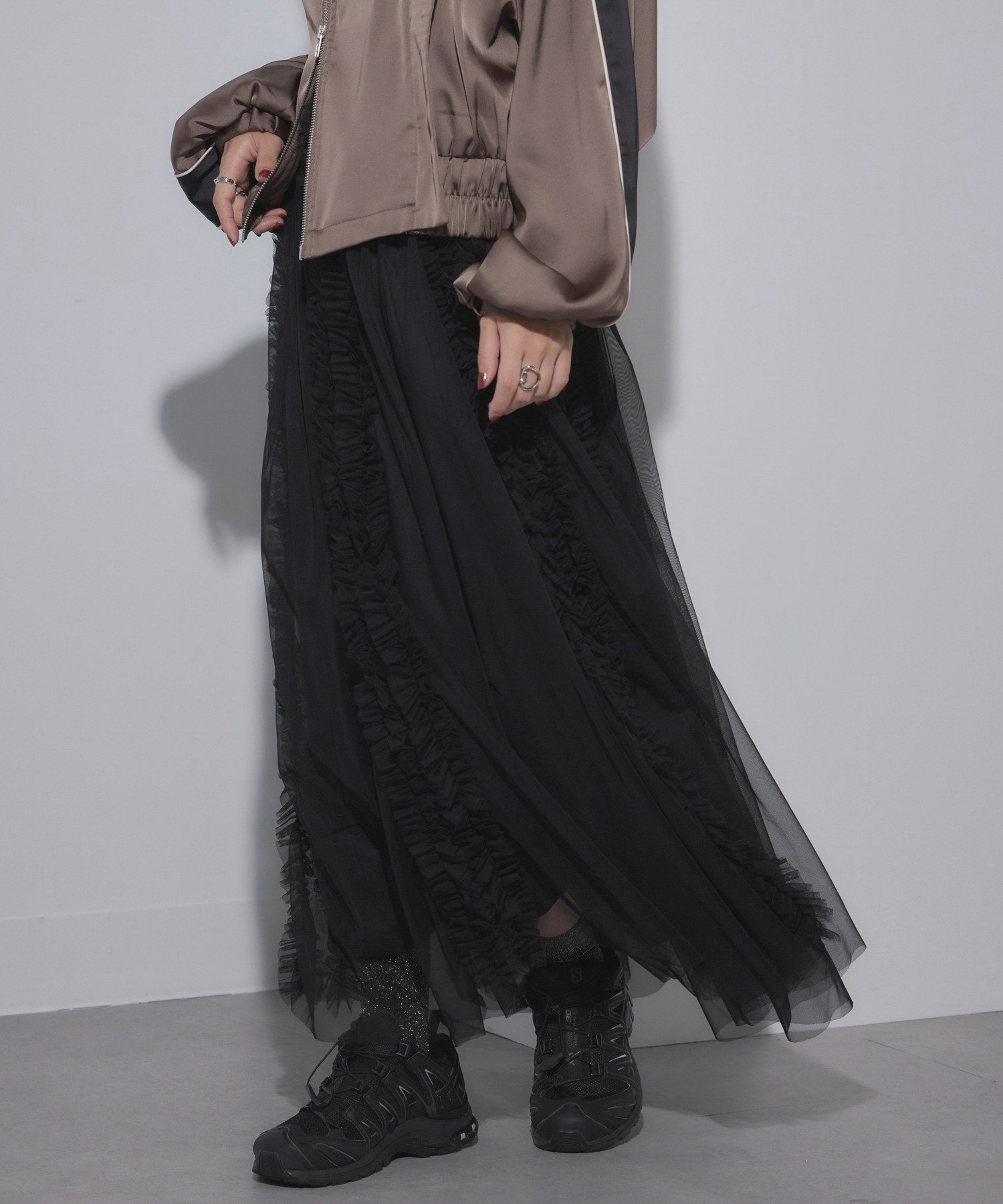 【SALE/52%OFF】MAISON BREEZE MAISON BREEZE/チュールフリルスカート 31841P234 XNN セットアップセブン スカート ロング・マキシスカート グレー ホワイト ブラック