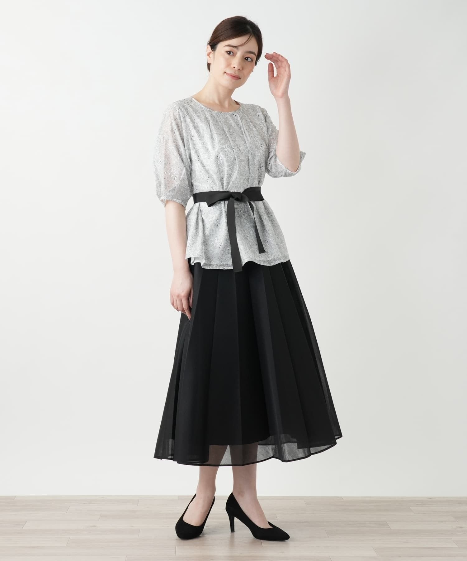 Leilian ボタニカル柄リボンブラウス レリアン トップス シャツ・ブラウス ホワイト
